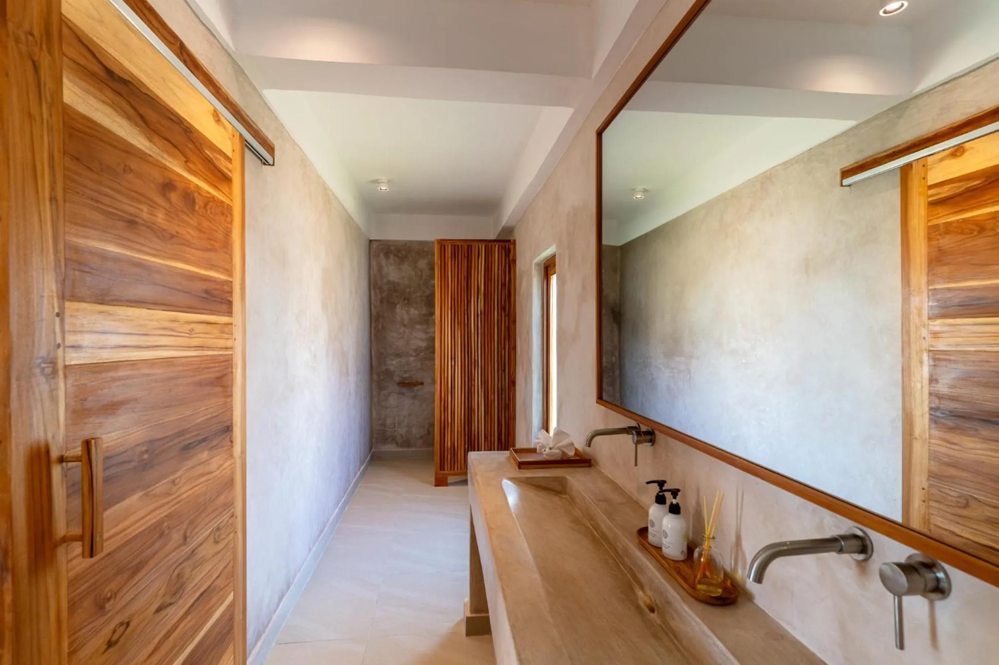 Toilet in Kaskazi Hotel Zanzibar