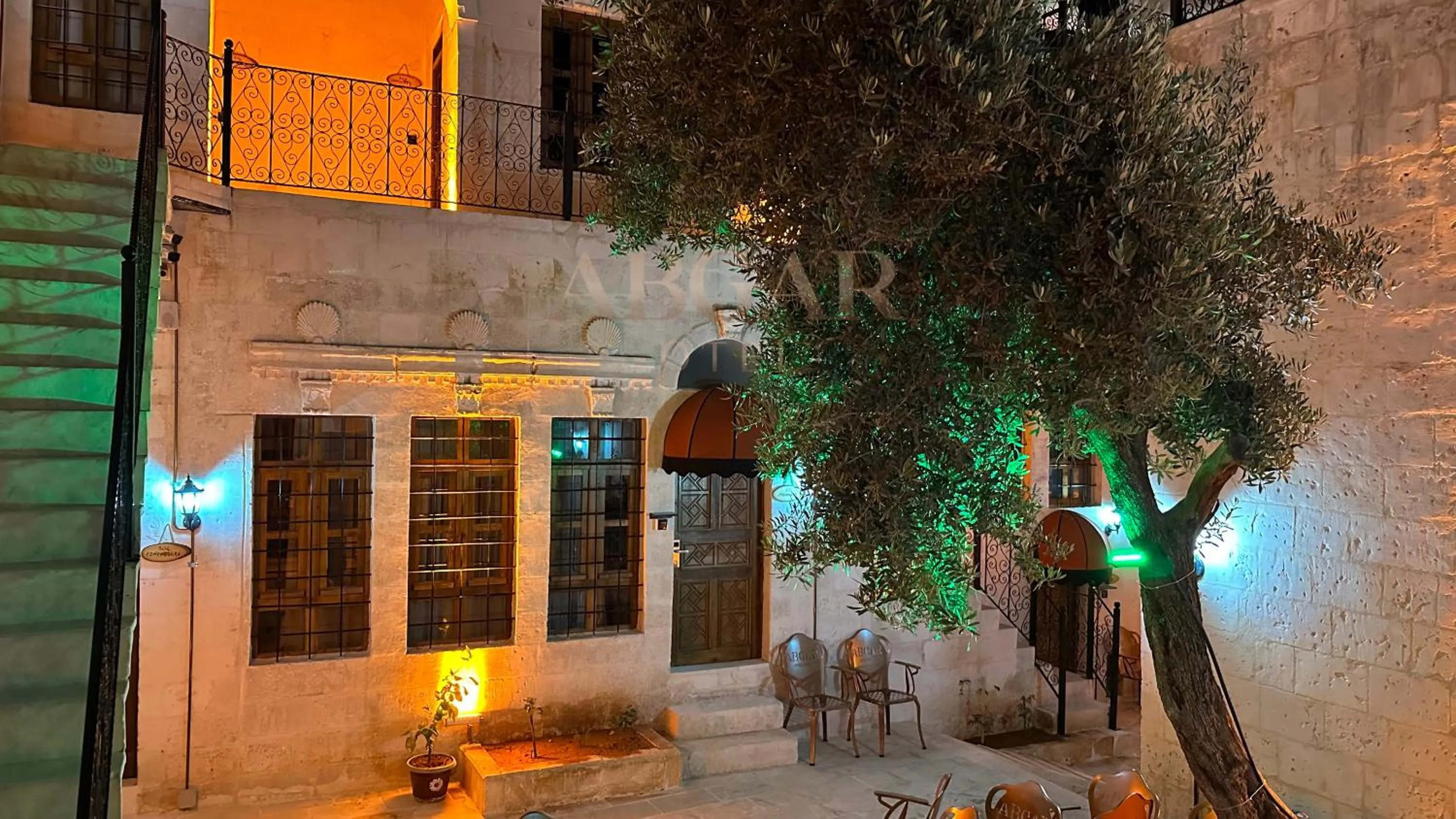 Garden in ABGAR Otel