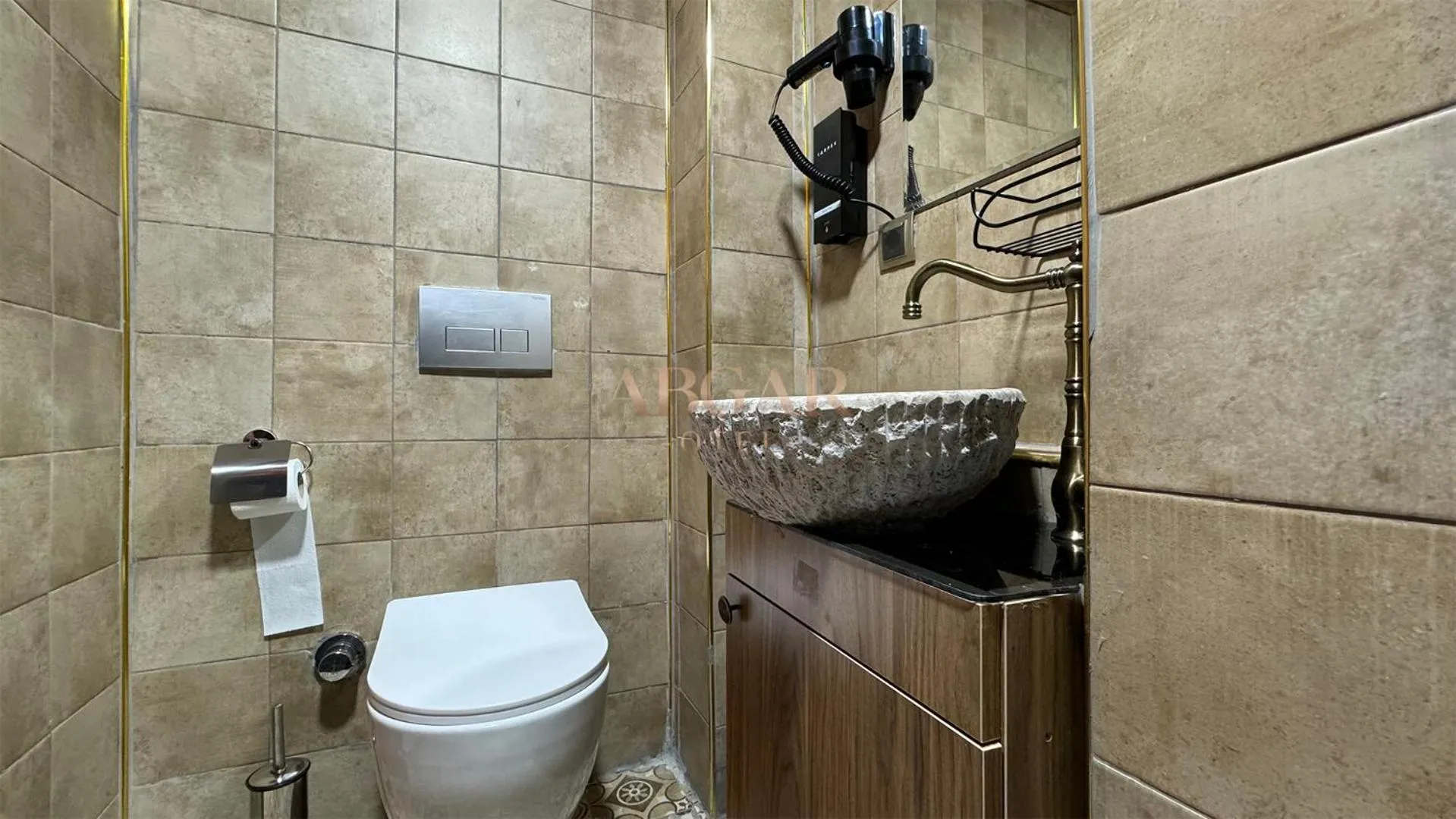 Bathroom in ABGAR Otel