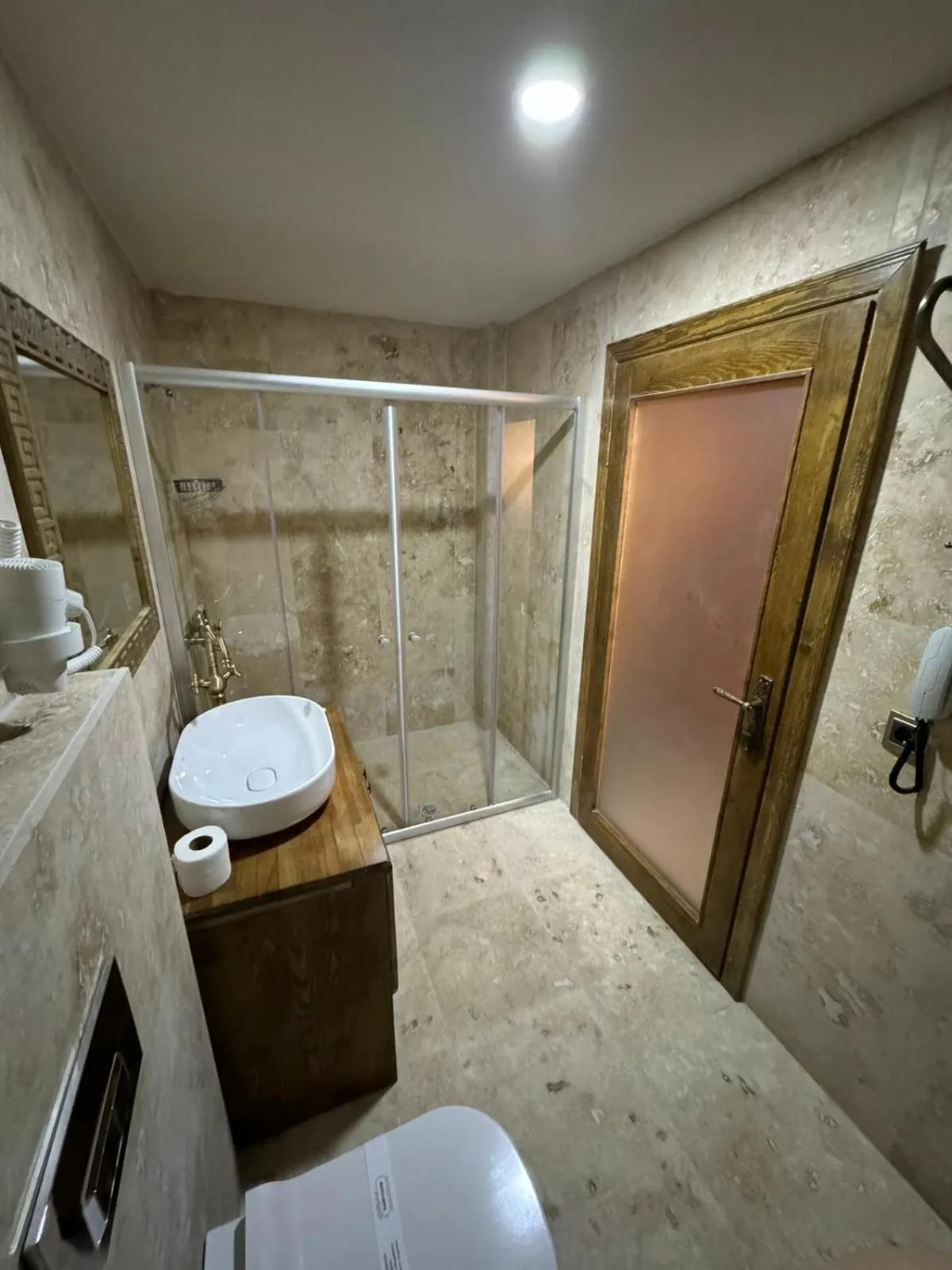 Shower in Elite Rose Cappadocia