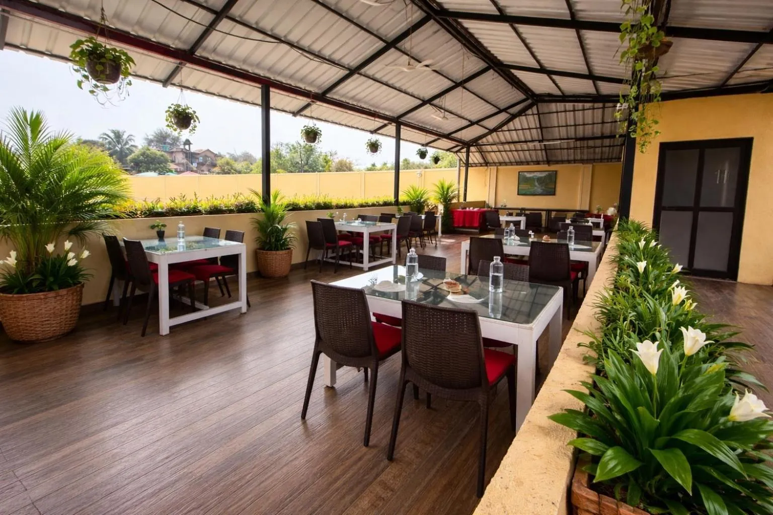 Restaurant/places to eat in Praia Da Oura Boutique Resort ,Goa
