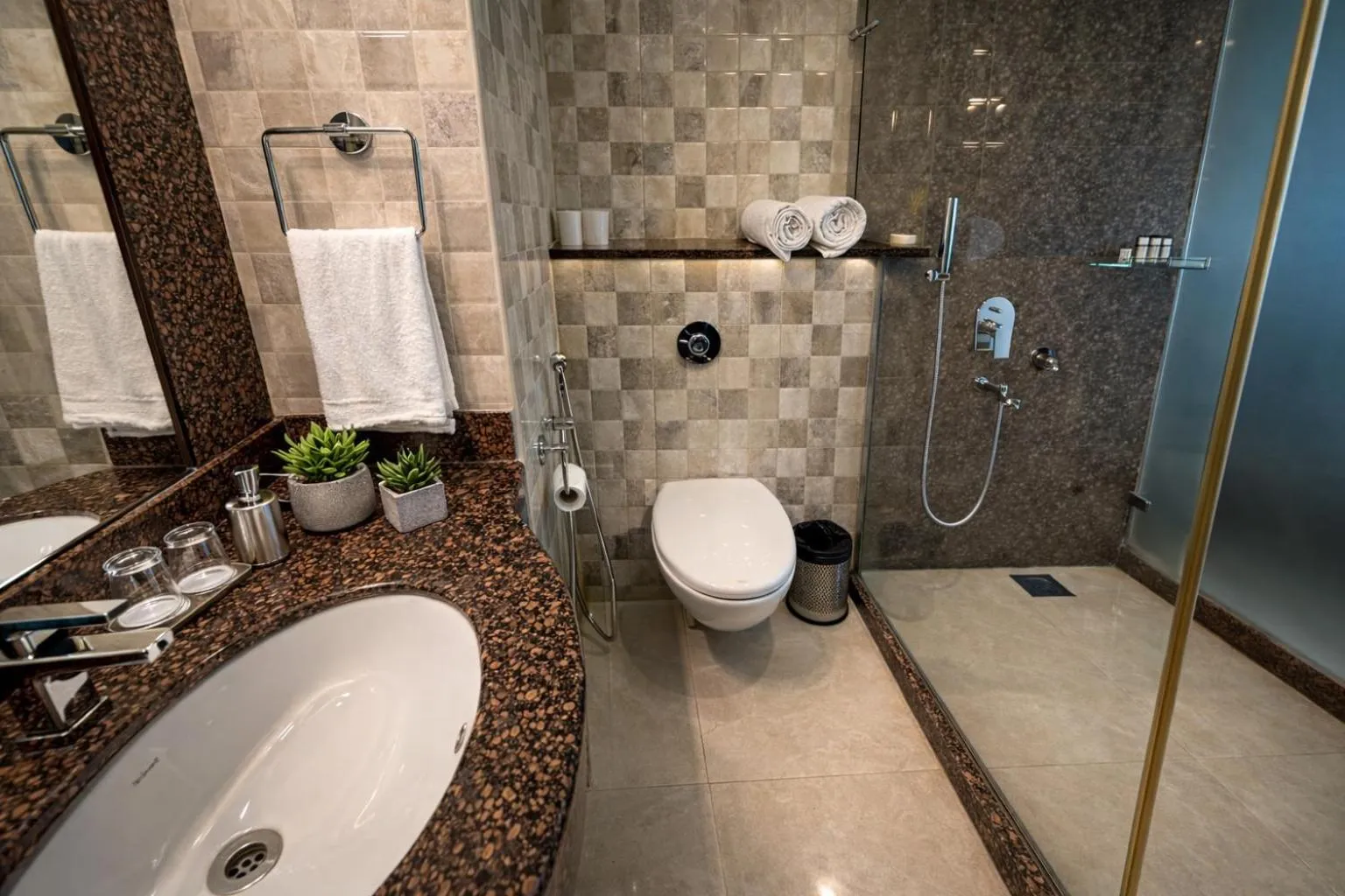 Bathroom in Praia Da Oura Boutique Resort ,Goa