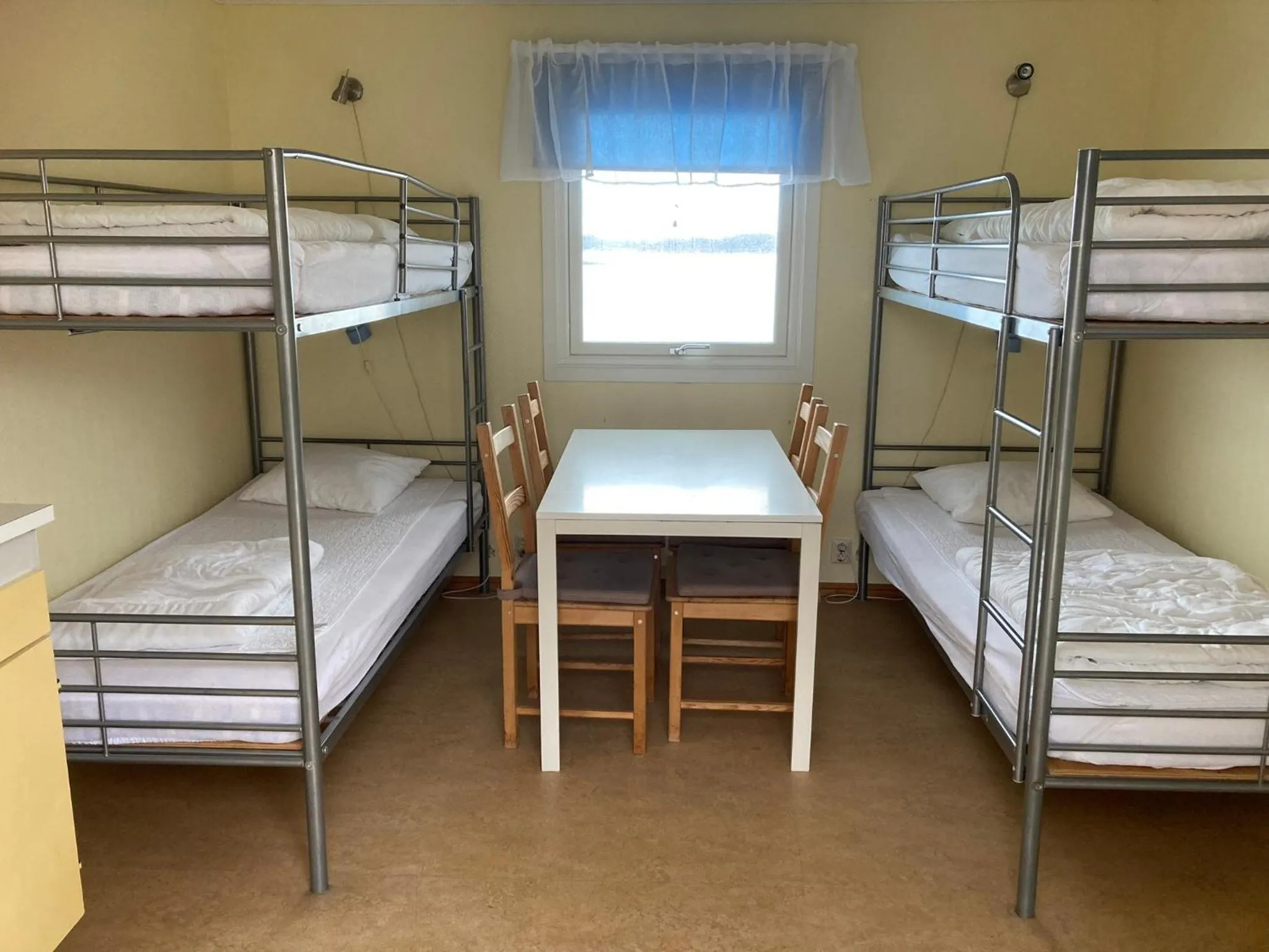 Property building, Bed in Badholmens Vandrarhem