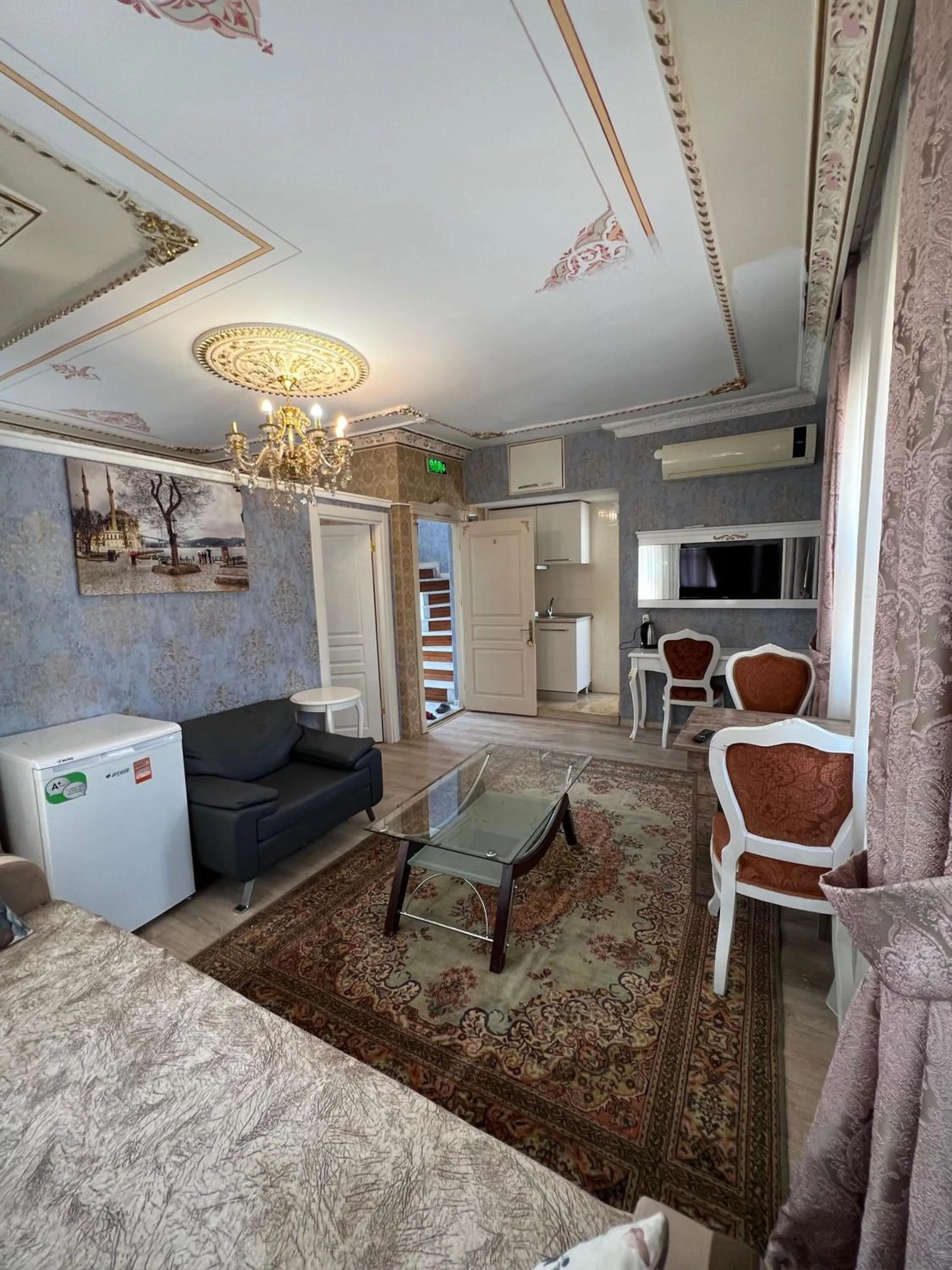 Living room in Mihri Hatun Suit Otel