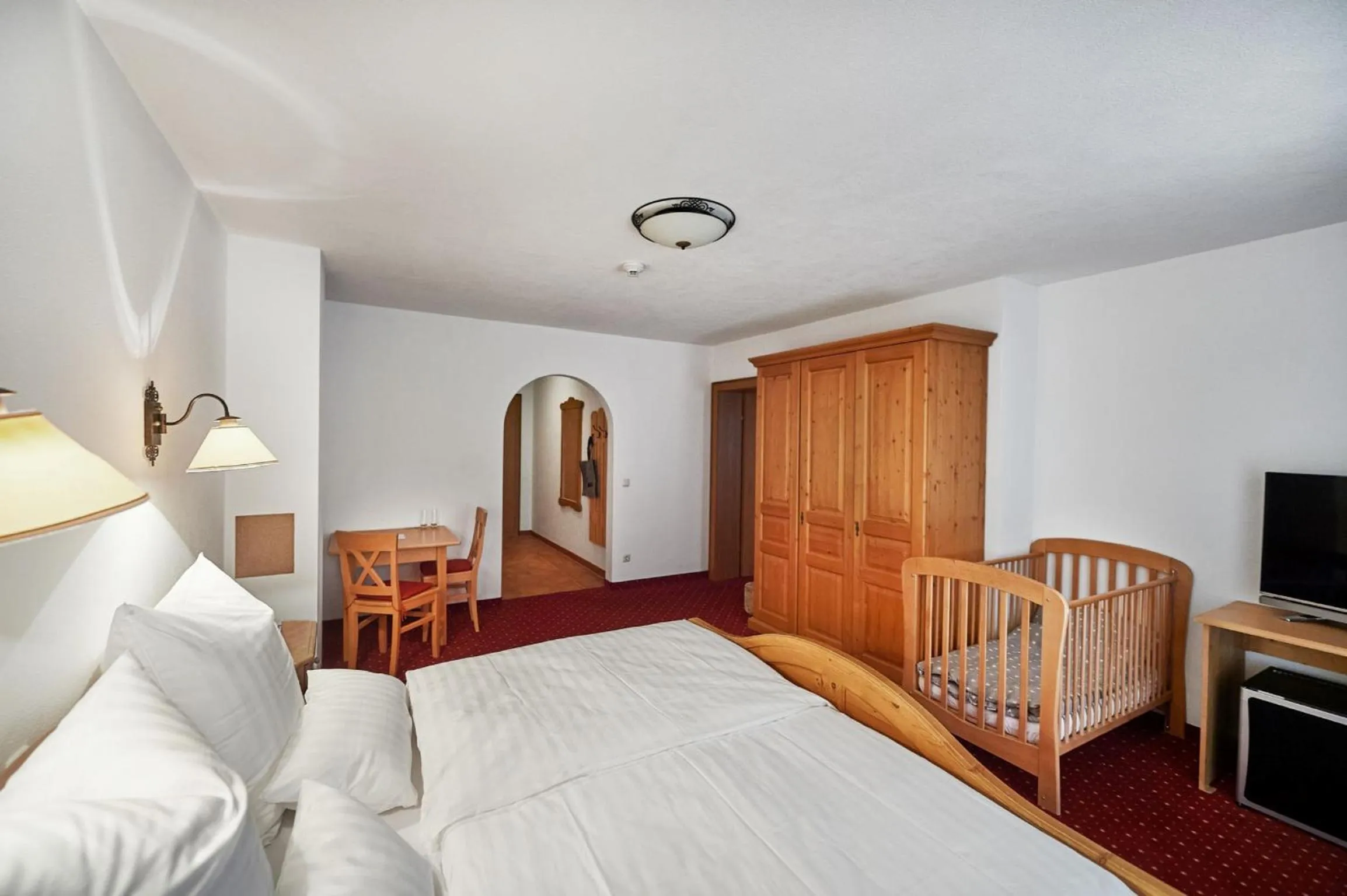 Photo of the whole room, Bed in Hotel ZUM STERNENHOF