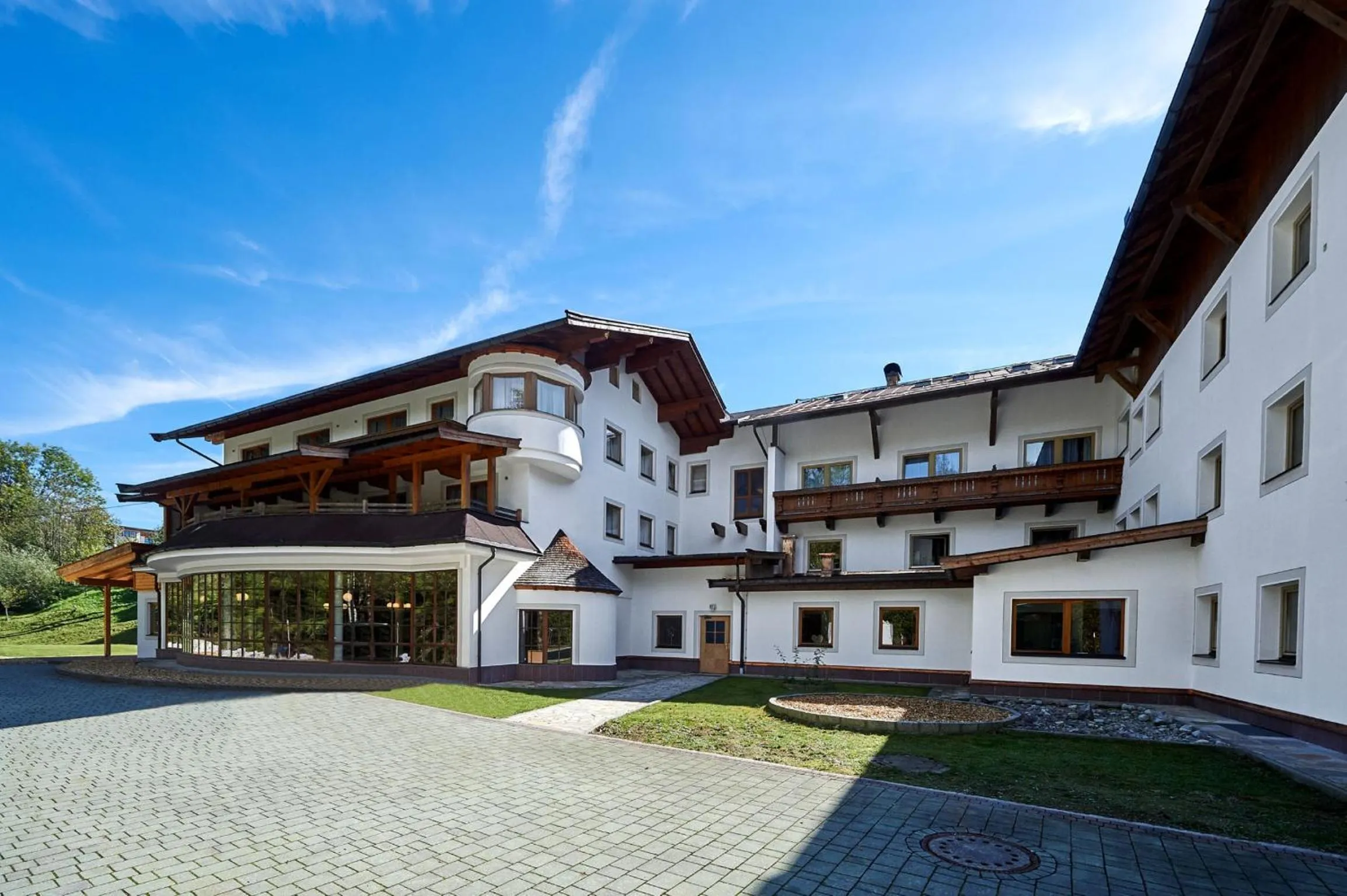 Property building in Hotel ZUM STERNENHOF