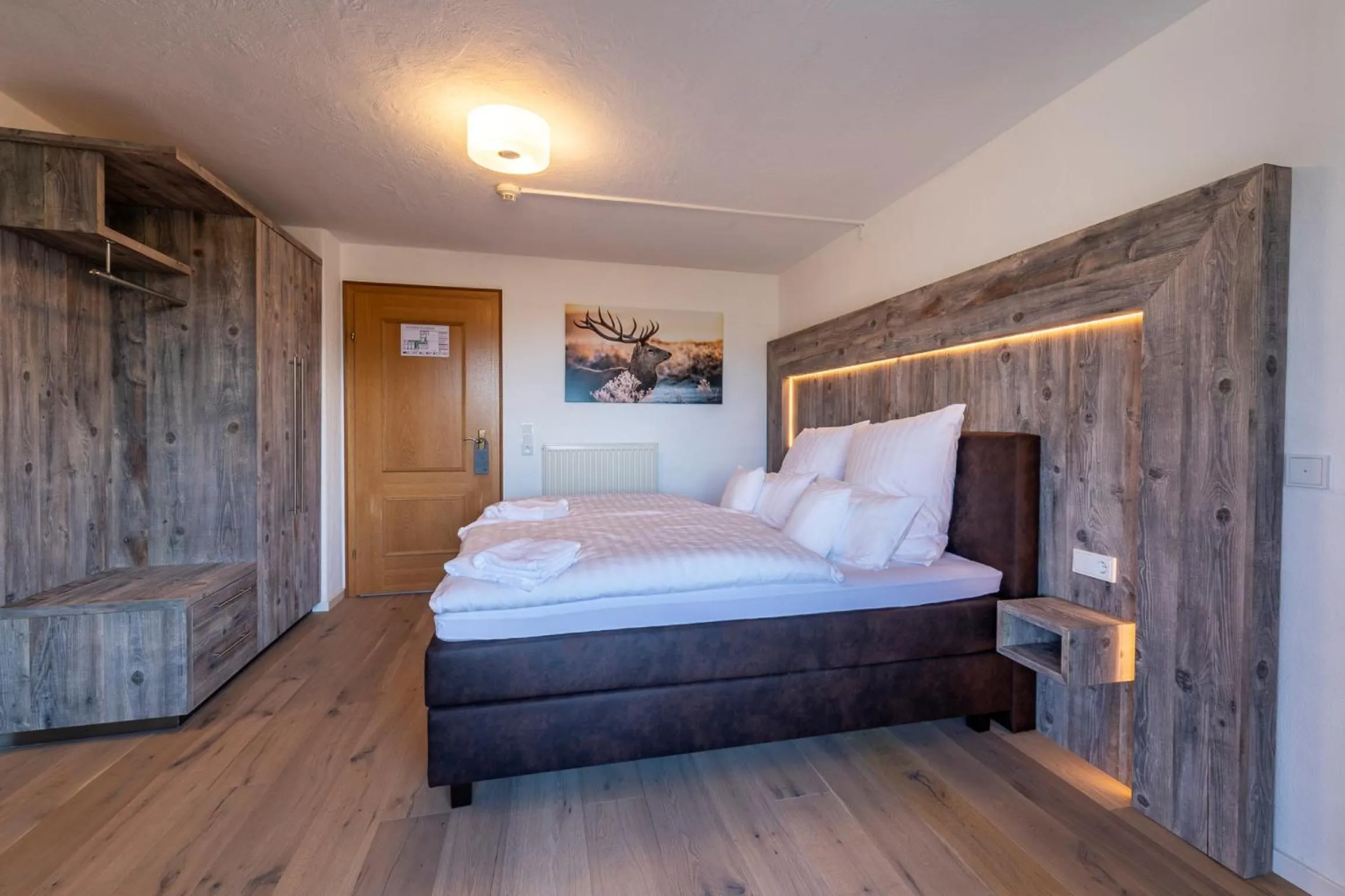 Photo of the whole room, Bed in Hotel ZUM STERNENHOF