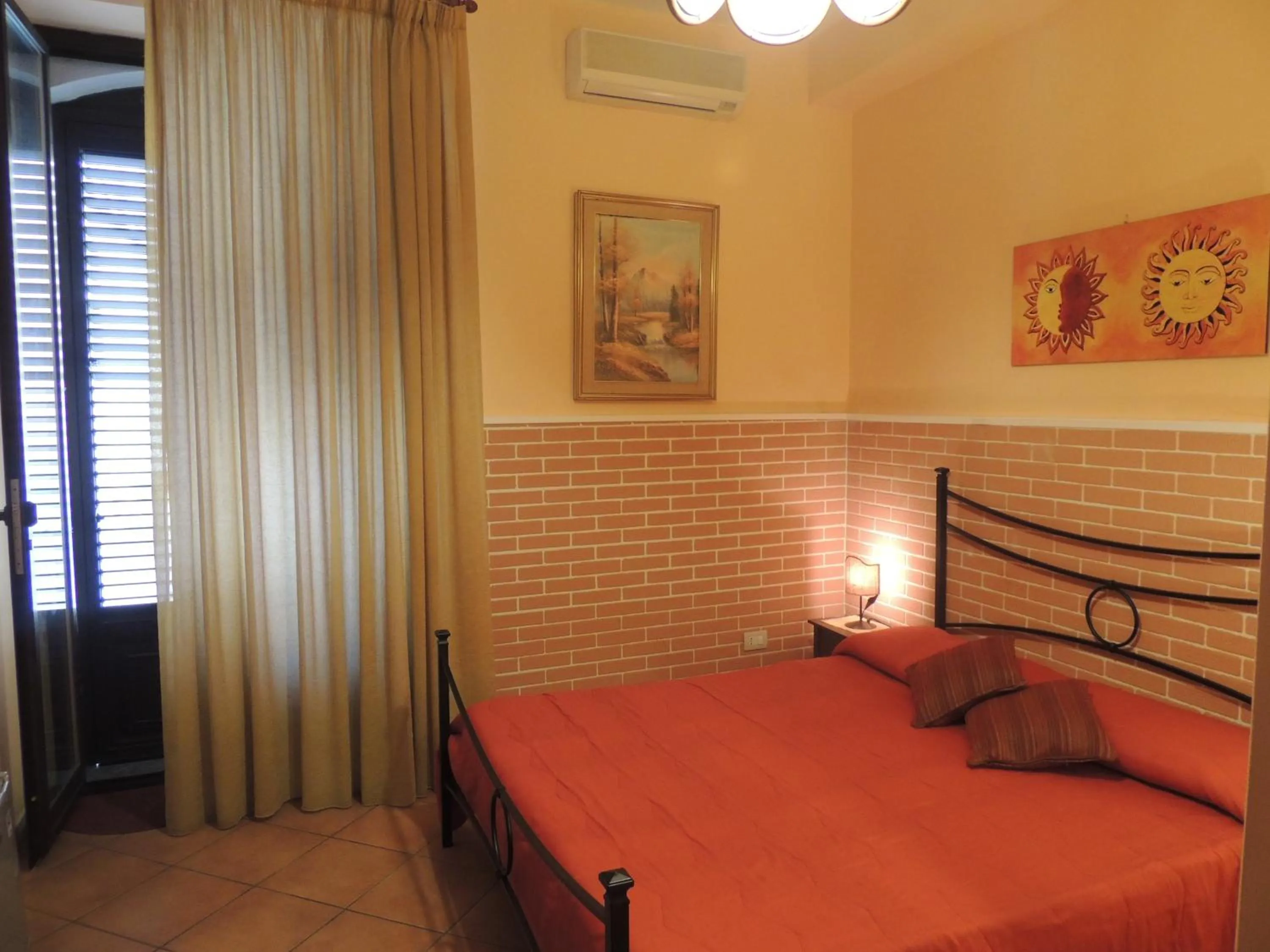 Bedroom, Bed in B&B I Mastrazzi Riposto Giarre