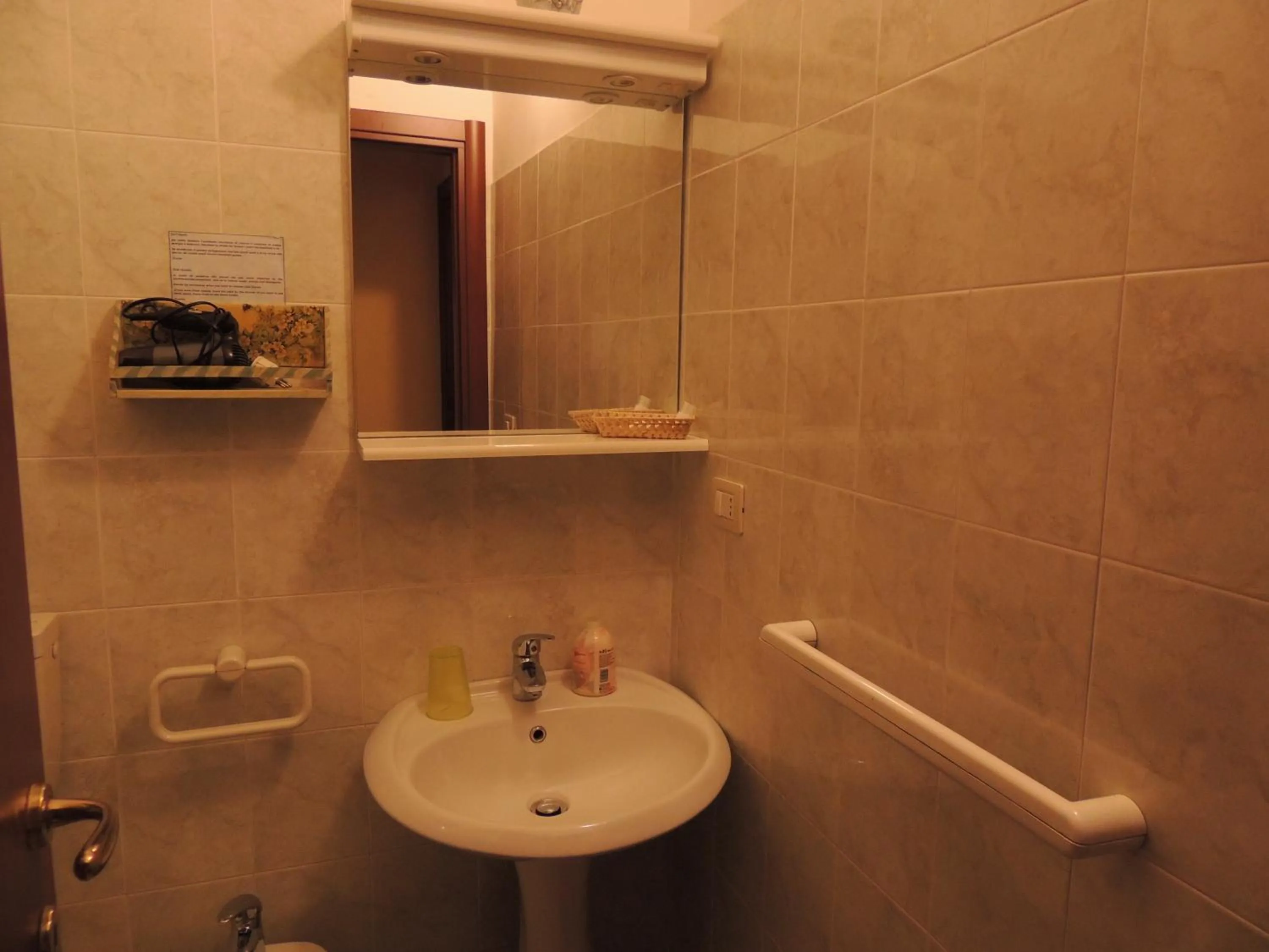 Bathroom in B&B I Mastrazzi Riposto Giarre