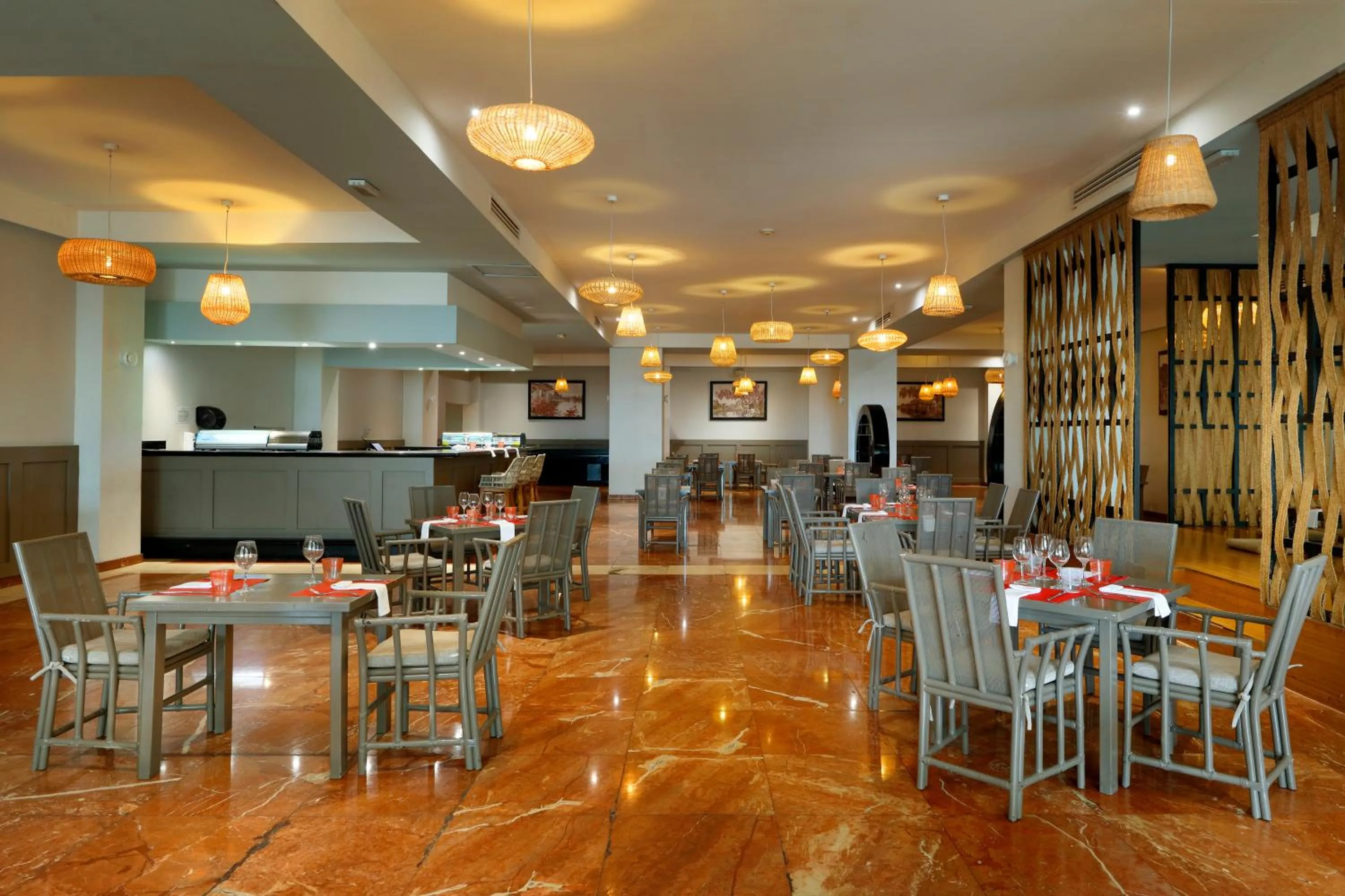 Restaurant/places to eat in The Signature Level at Grand Palladium Lady Hamilton Resort & Spa- All Inclusive