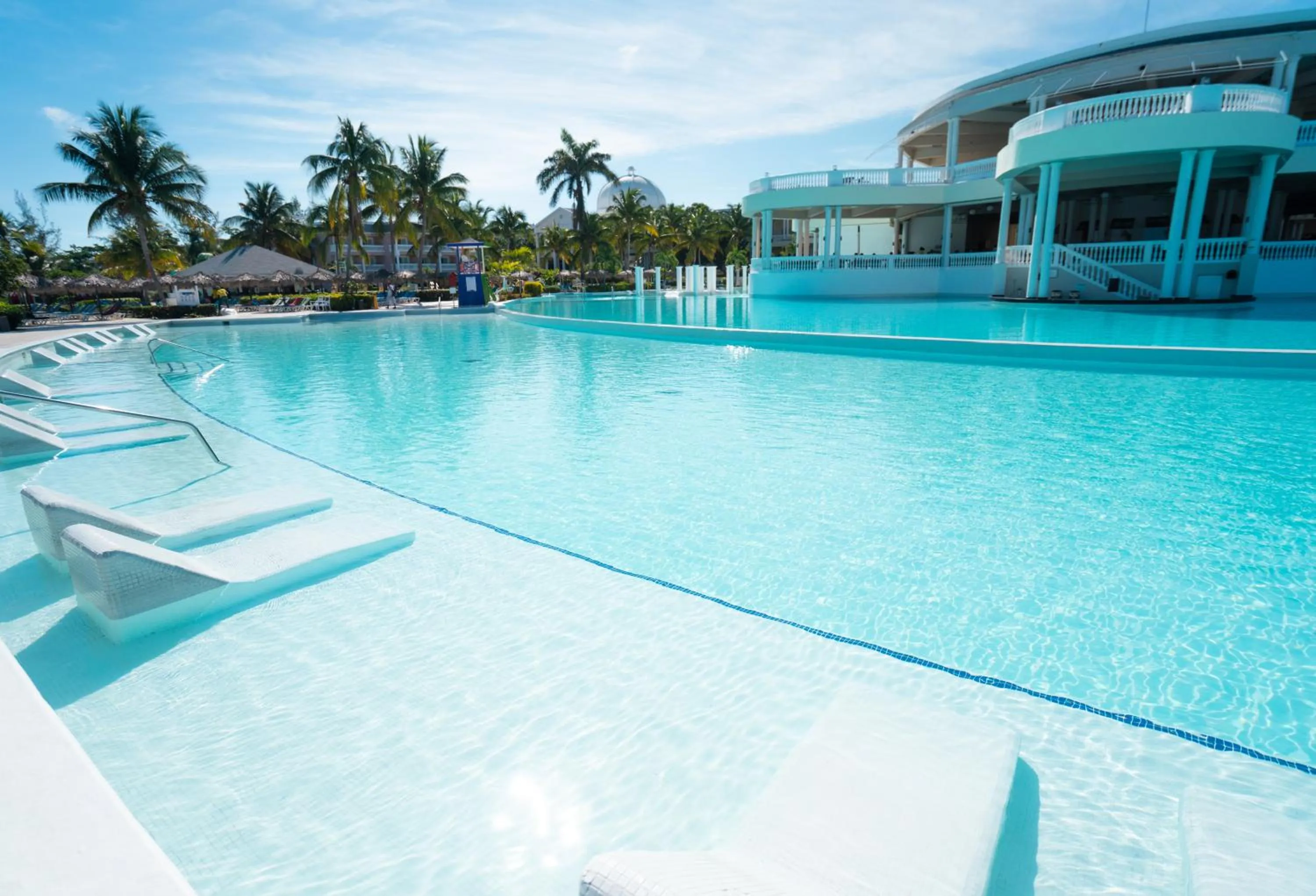 Swimming pool in The Signature Level at Grand Palladium Lady Hamilton Resort & Spa- All Inclusive