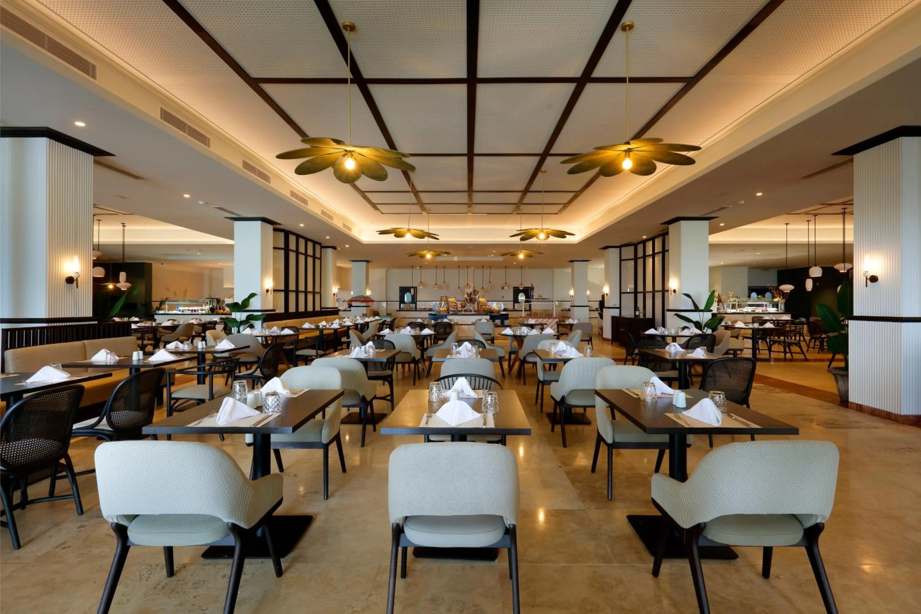 Restaurant/places to eat in The Signature Level at Grand Palladium Lady Hamilton Resort & Spa- All Inclusive