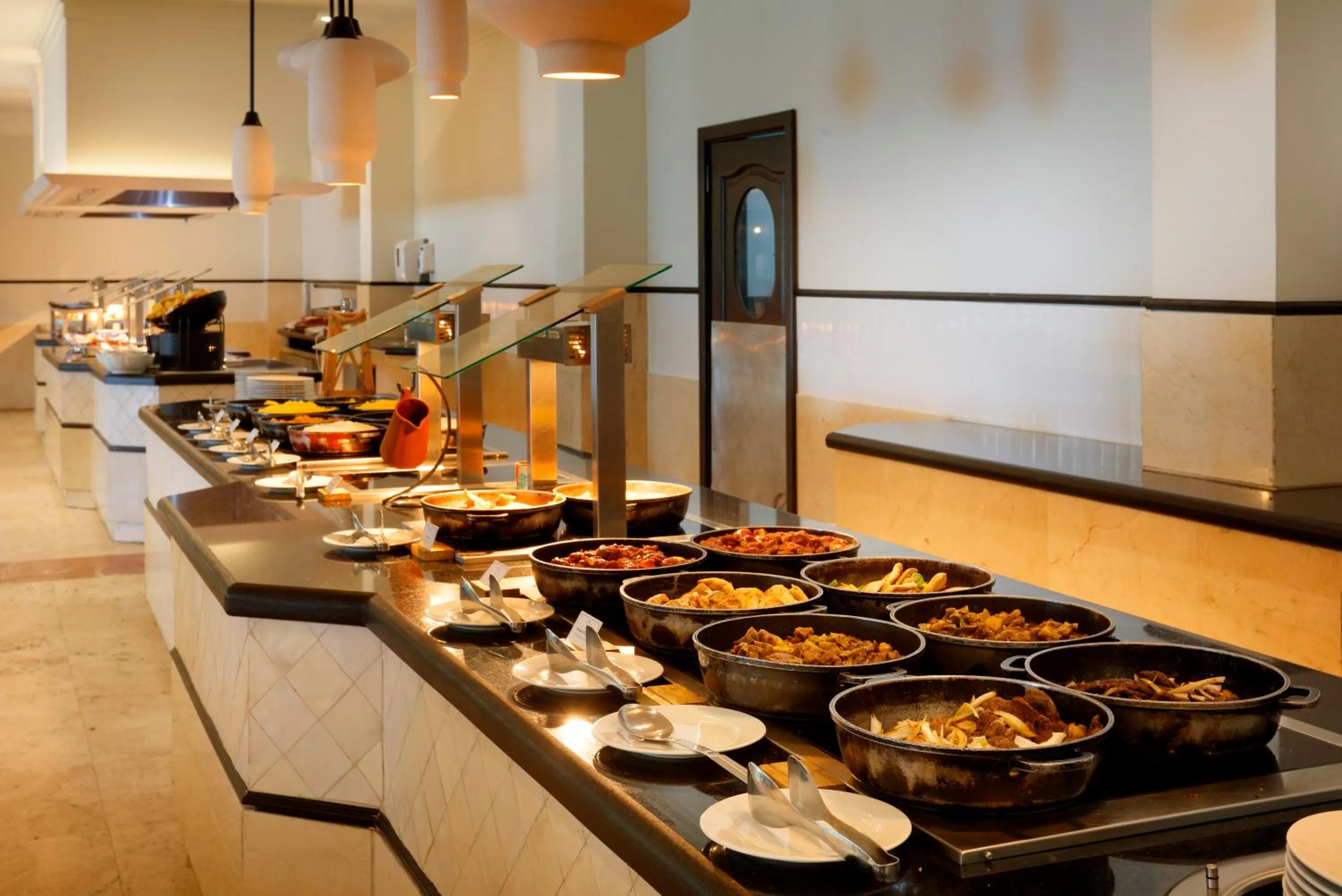 Buffet breakfast in The Signature Level at Grand Palladium Lady Hamilton Resort & Spa- All Inclusive
