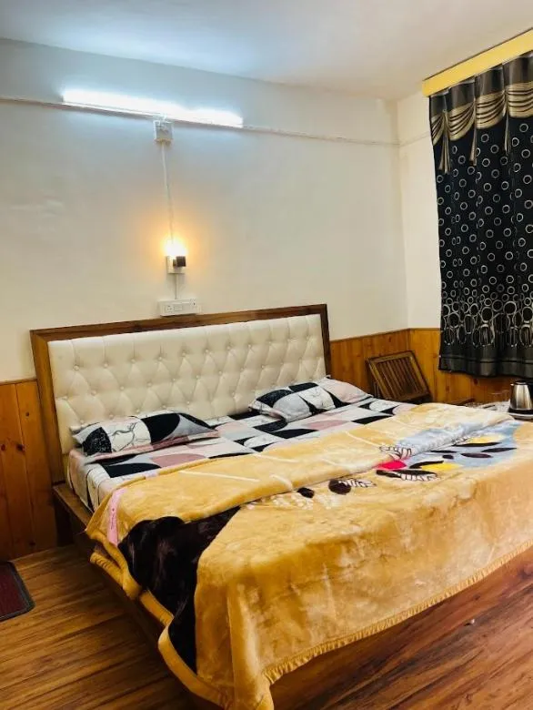 Photo of the whole room, Bed in The Massif Stay