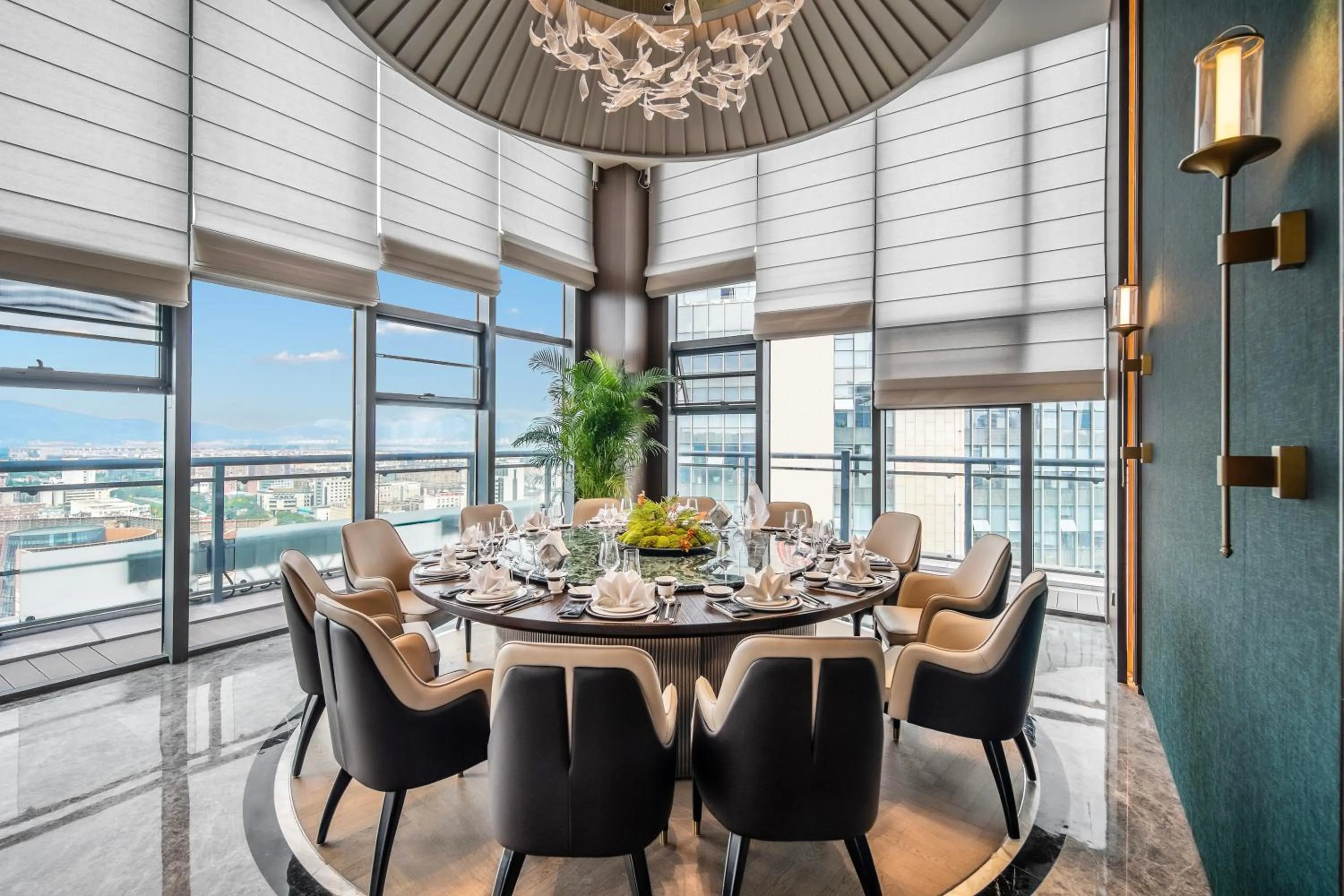 Restaurant/places to eat in Novotel Kunming City Center