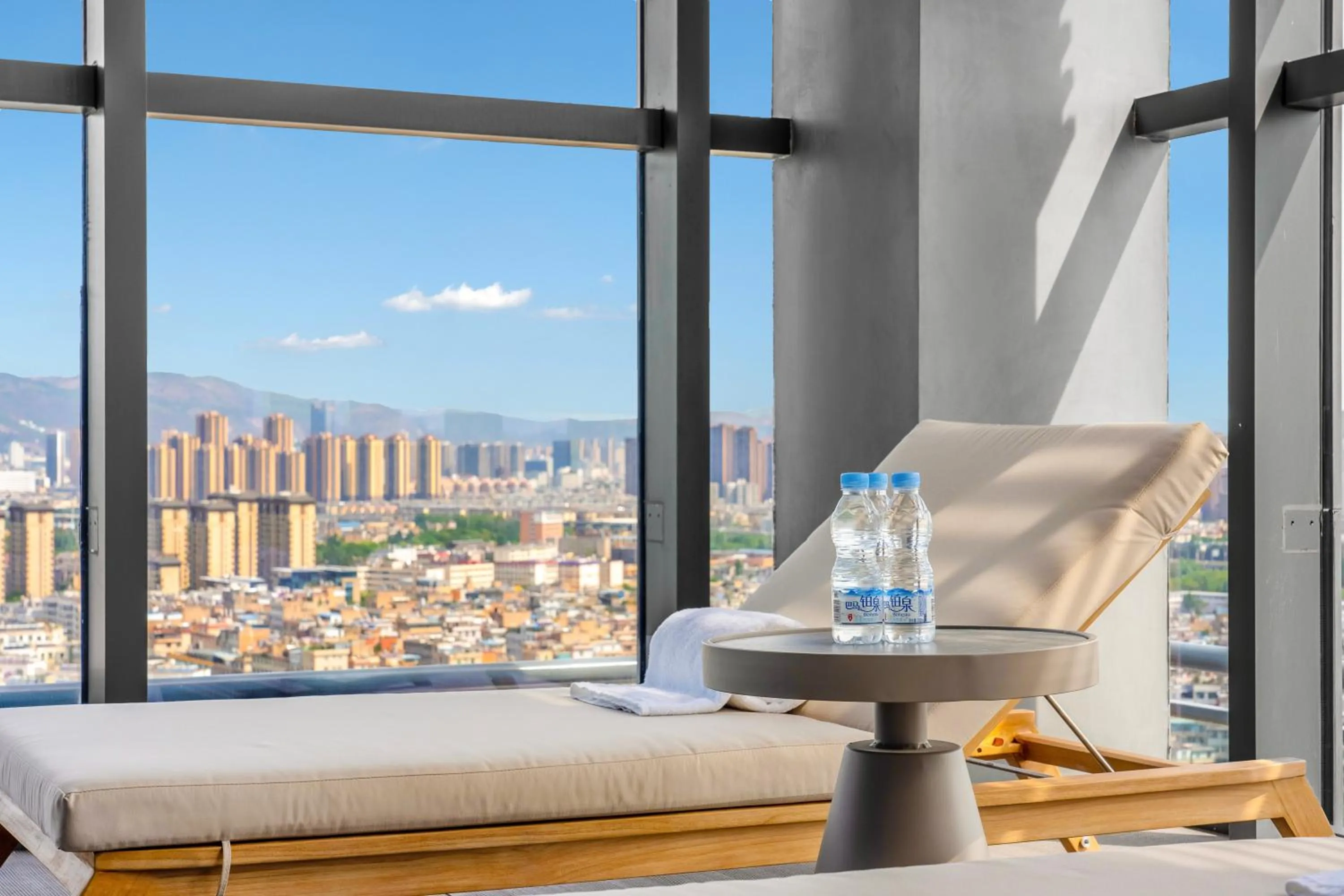 Swimming pool in Novotel Kunming City Center