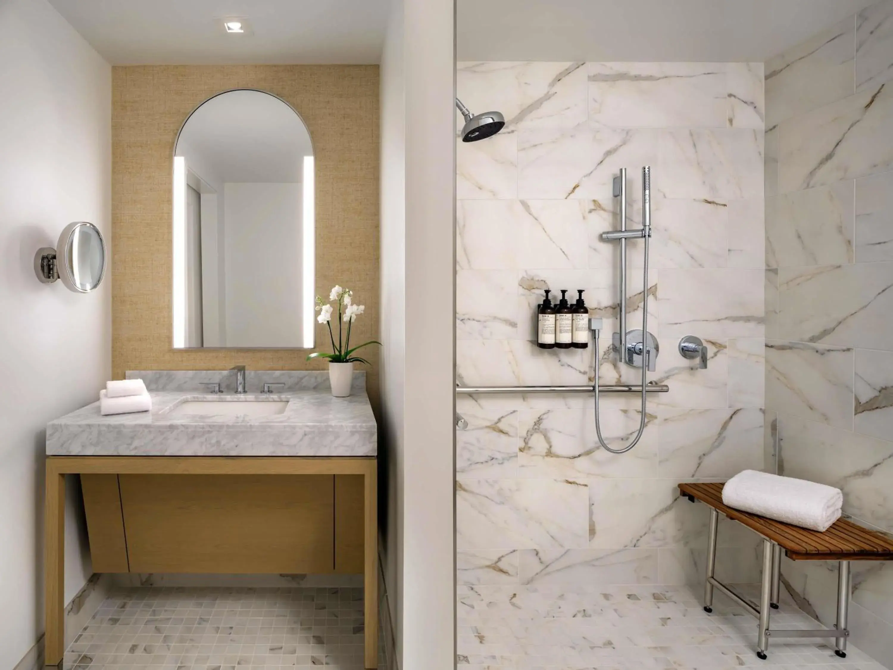 Fairmont Room with Two Queen Beds and Roll In Shower in Fairmont Breakers Long Beach Fairmont Room with Two Queen Beds and Roll In Shower in Fairmont Breakers Long Beach