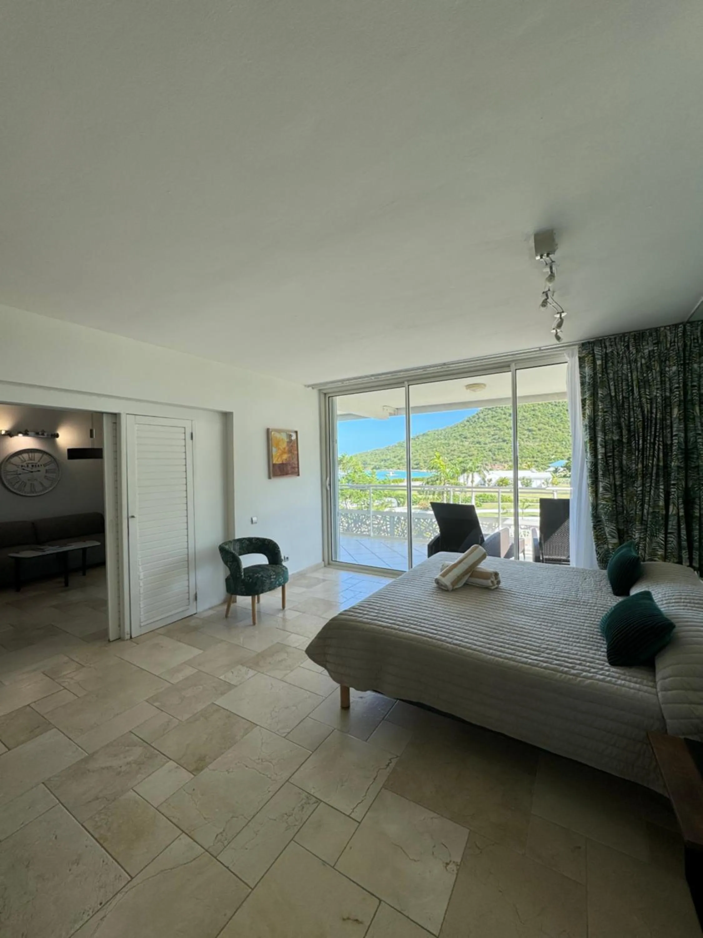 Bed in Le Domaine Anse Marcel Beach Resort