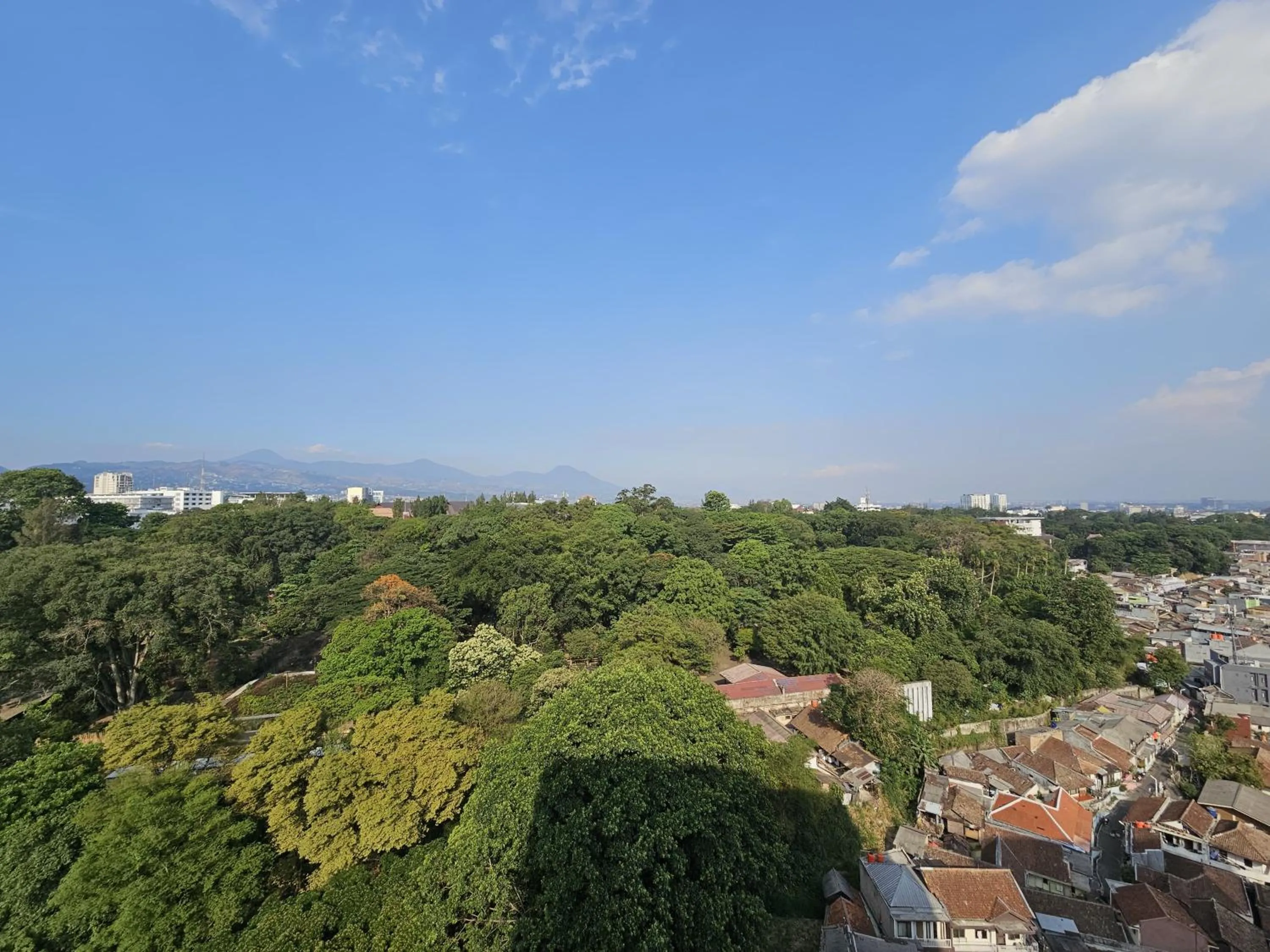 Day in The Jarrdin Apartment Hotels by Ironman