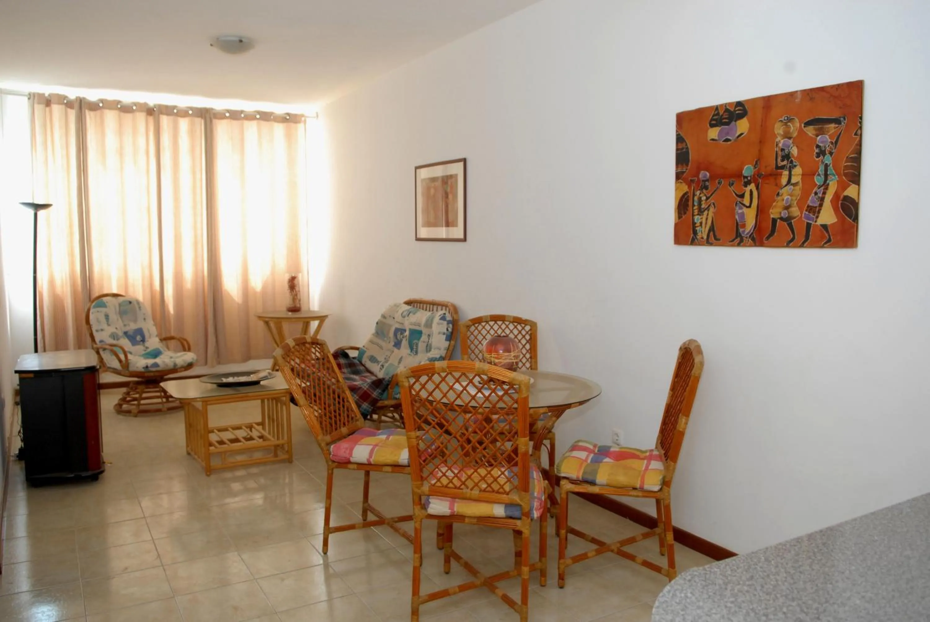 Dining area in Apartamentos Santiago - Praia
