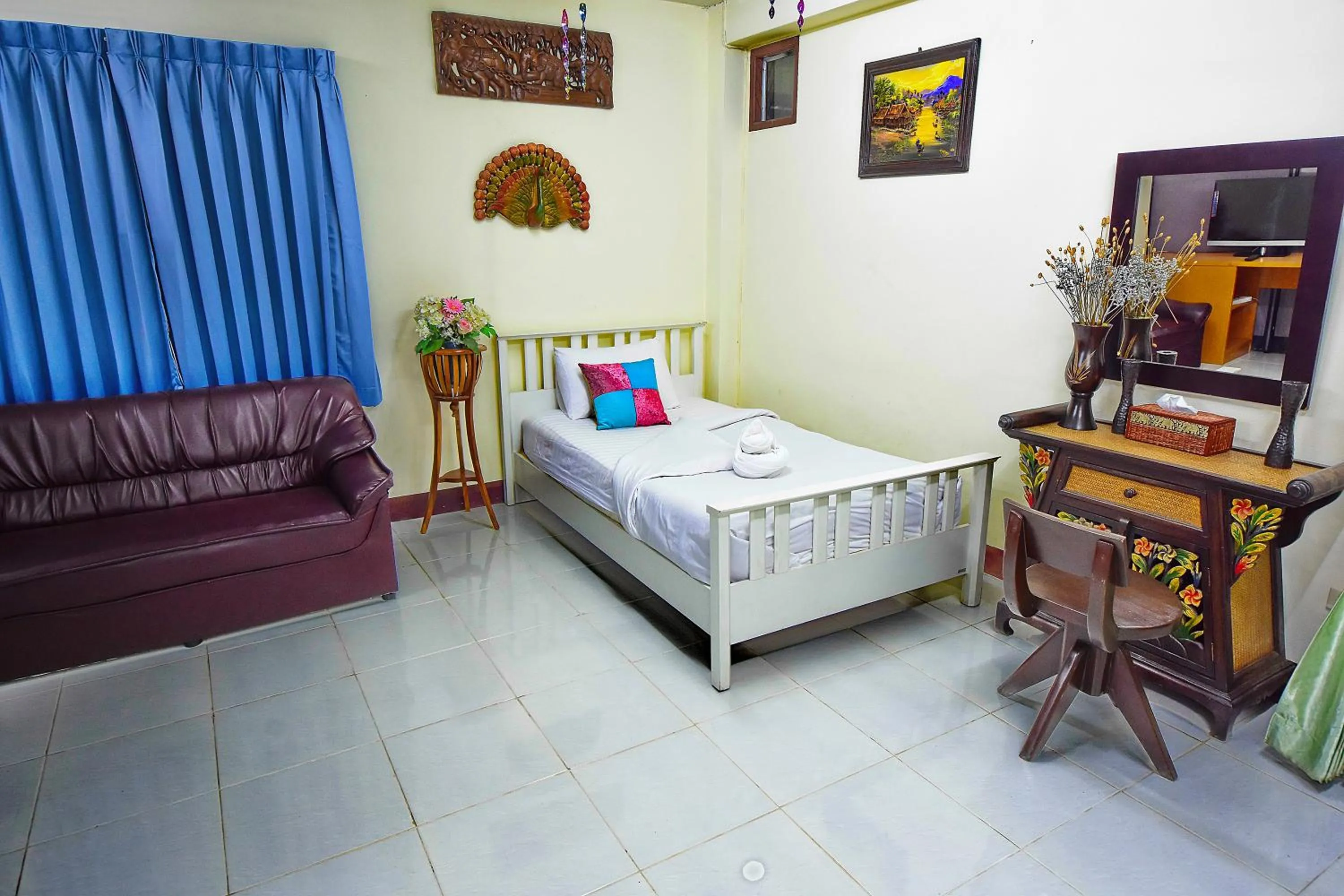 Bed in Saithong House