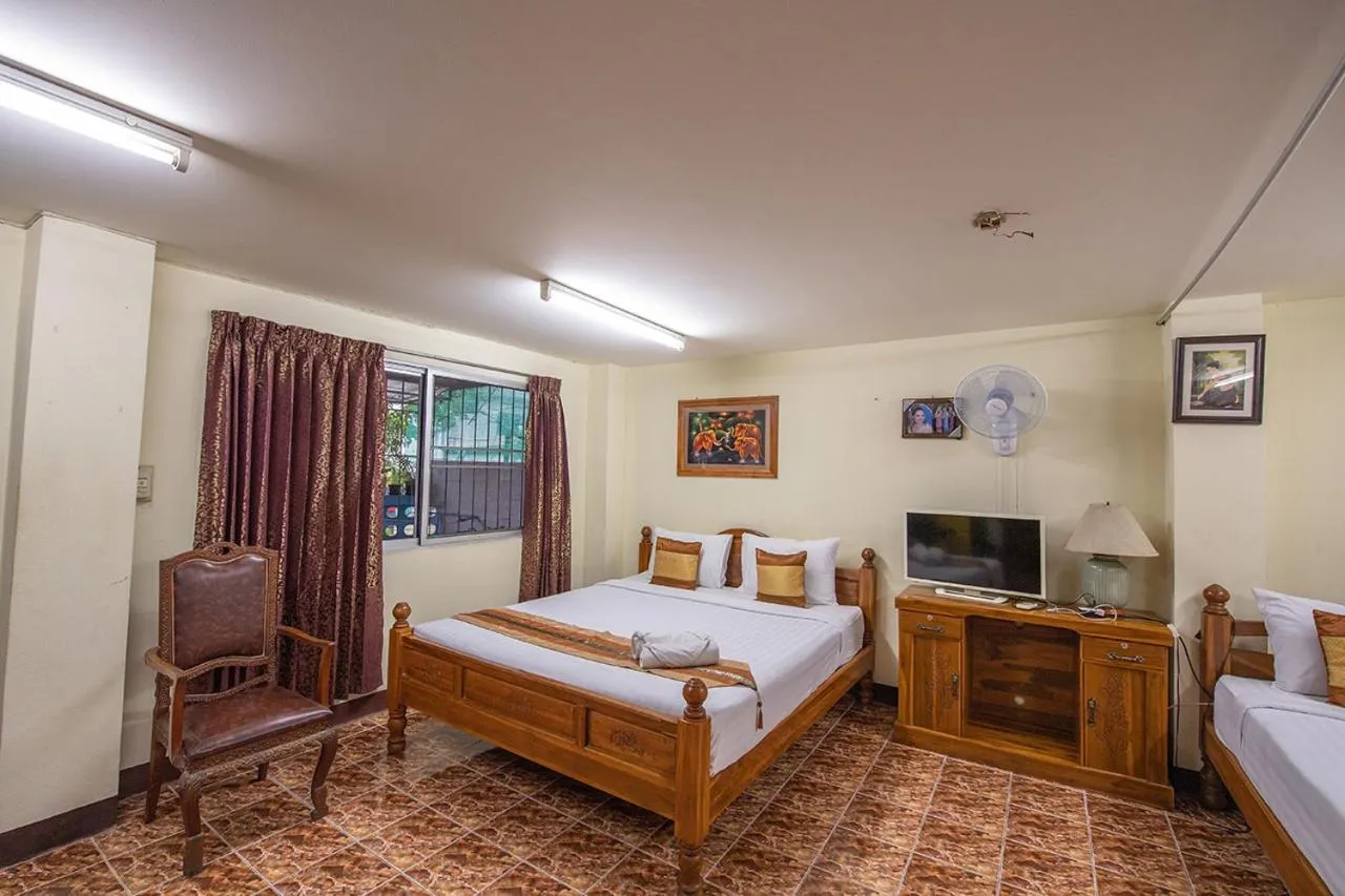 Bed in Saithong House