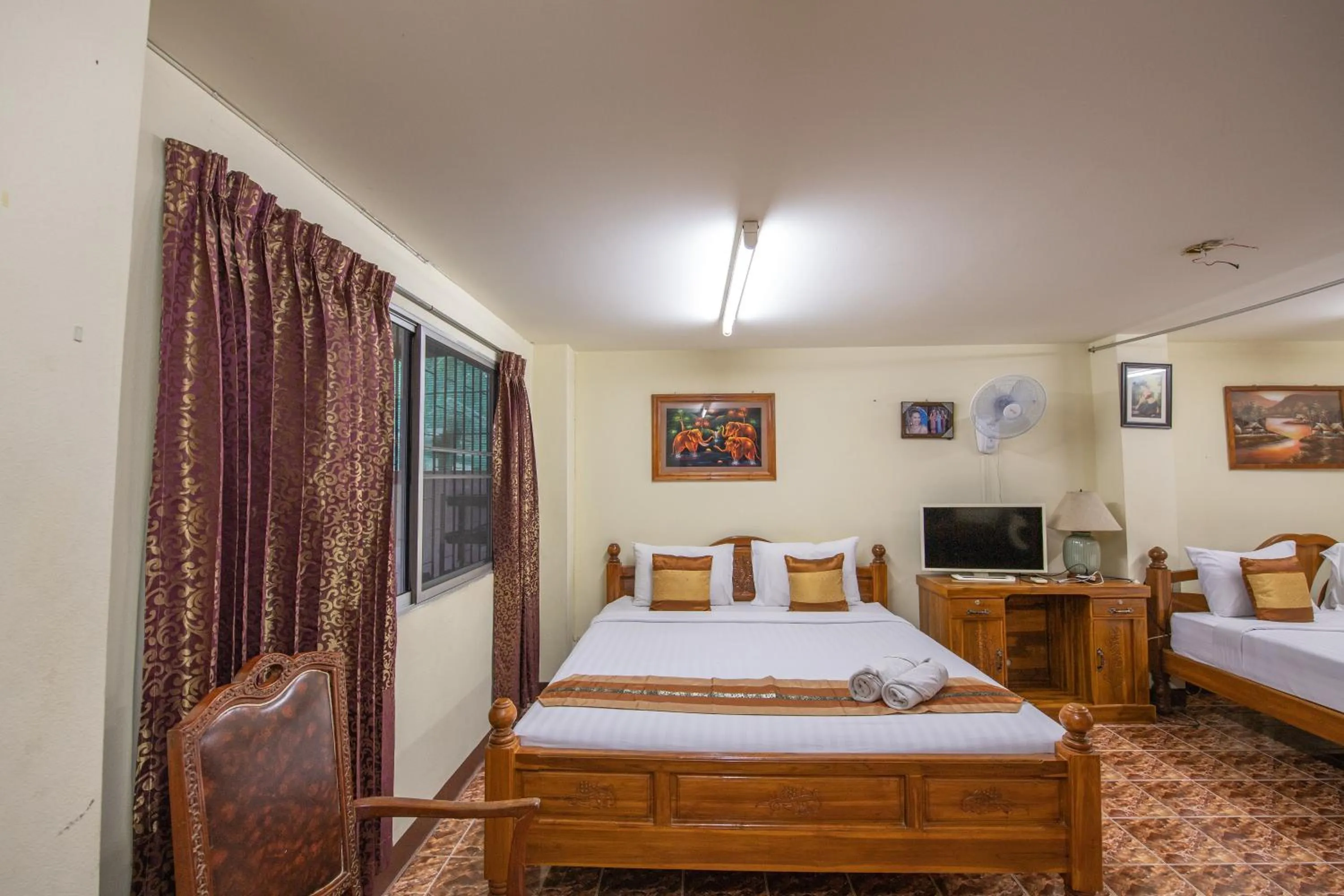 Bed in Saithong House