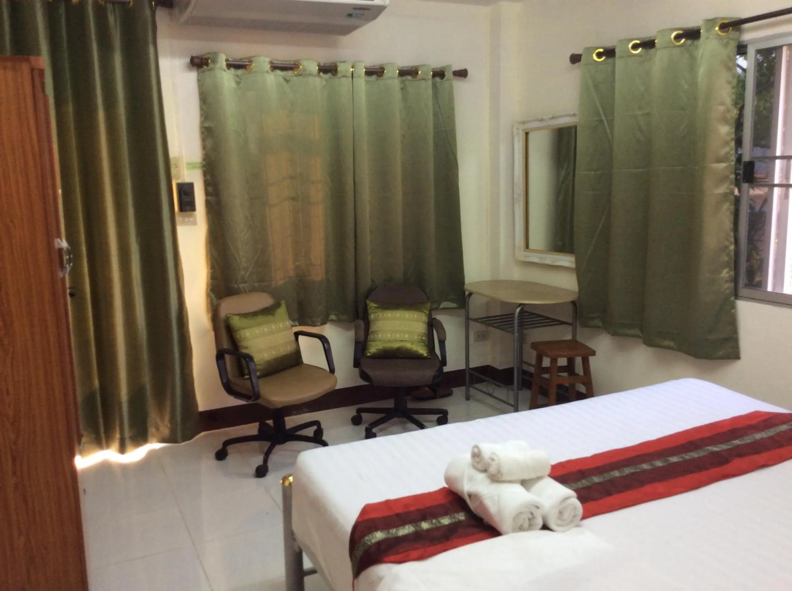 Other, Bed in Saithong House