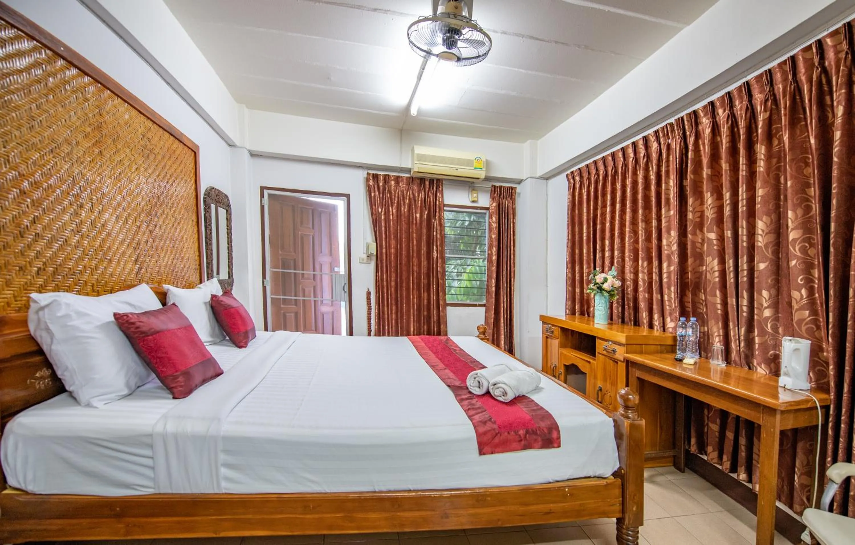 Bed in Saithong House