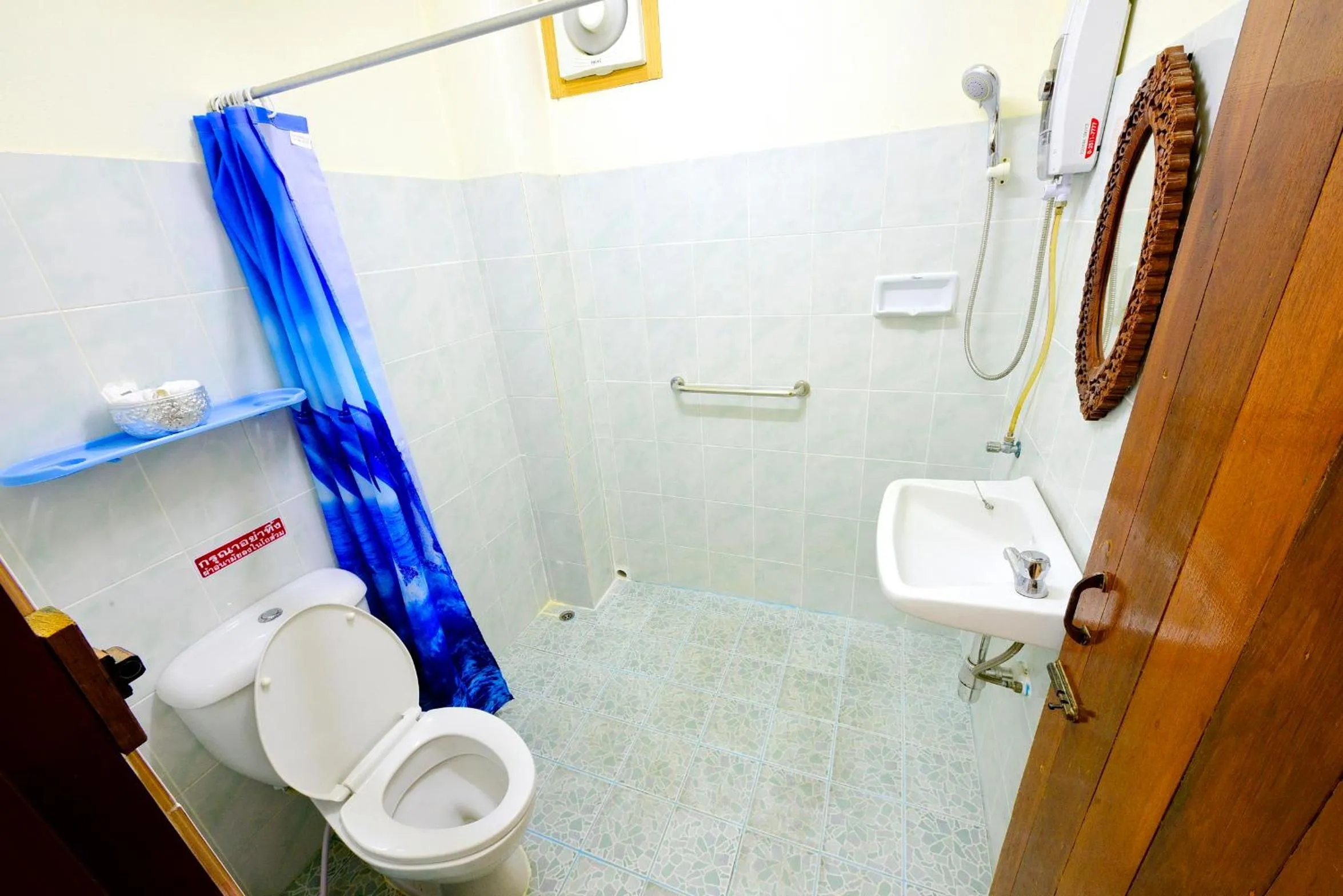 Bathroom in Saithong House
