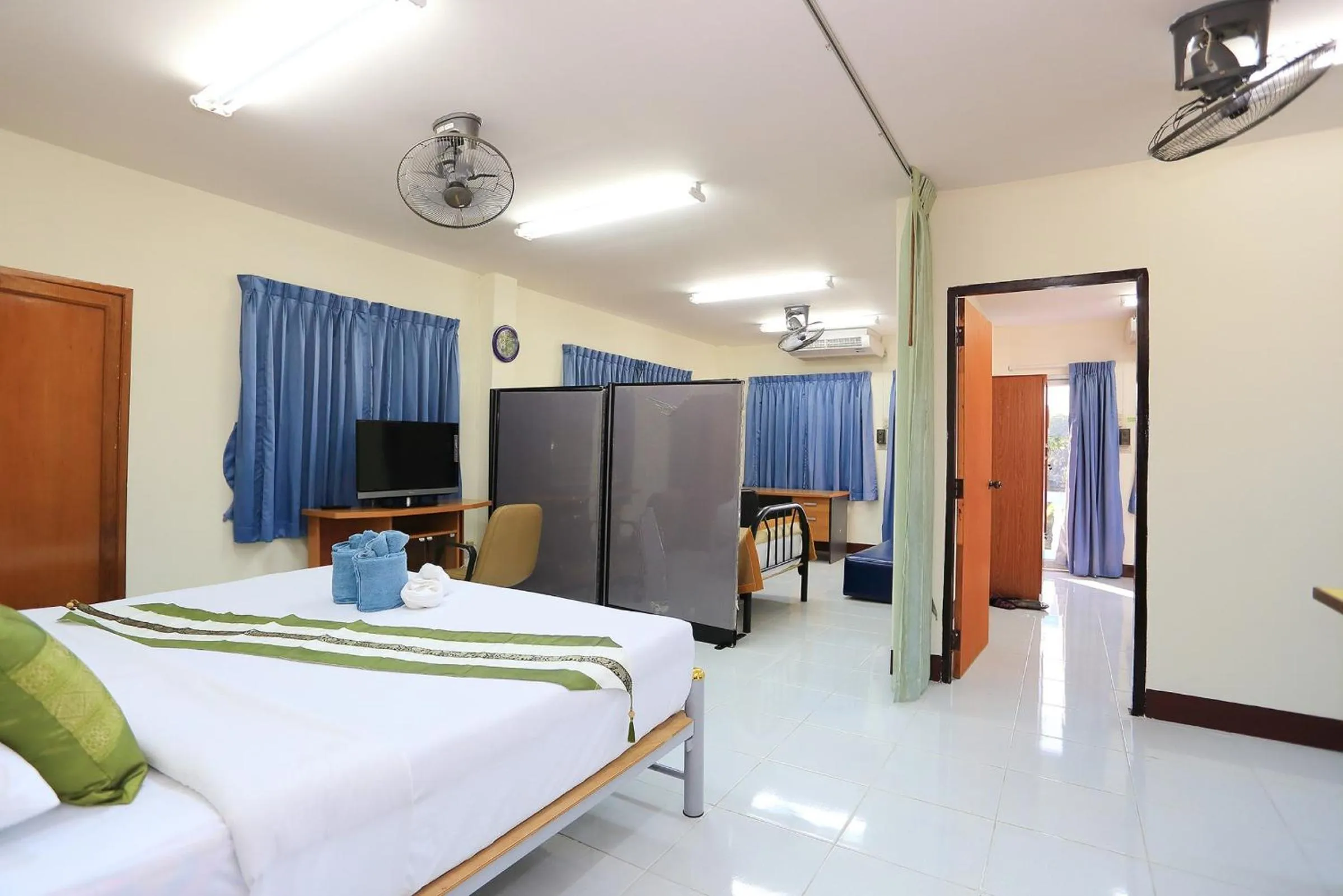 TV and multimedia, Bed in Saithong House
