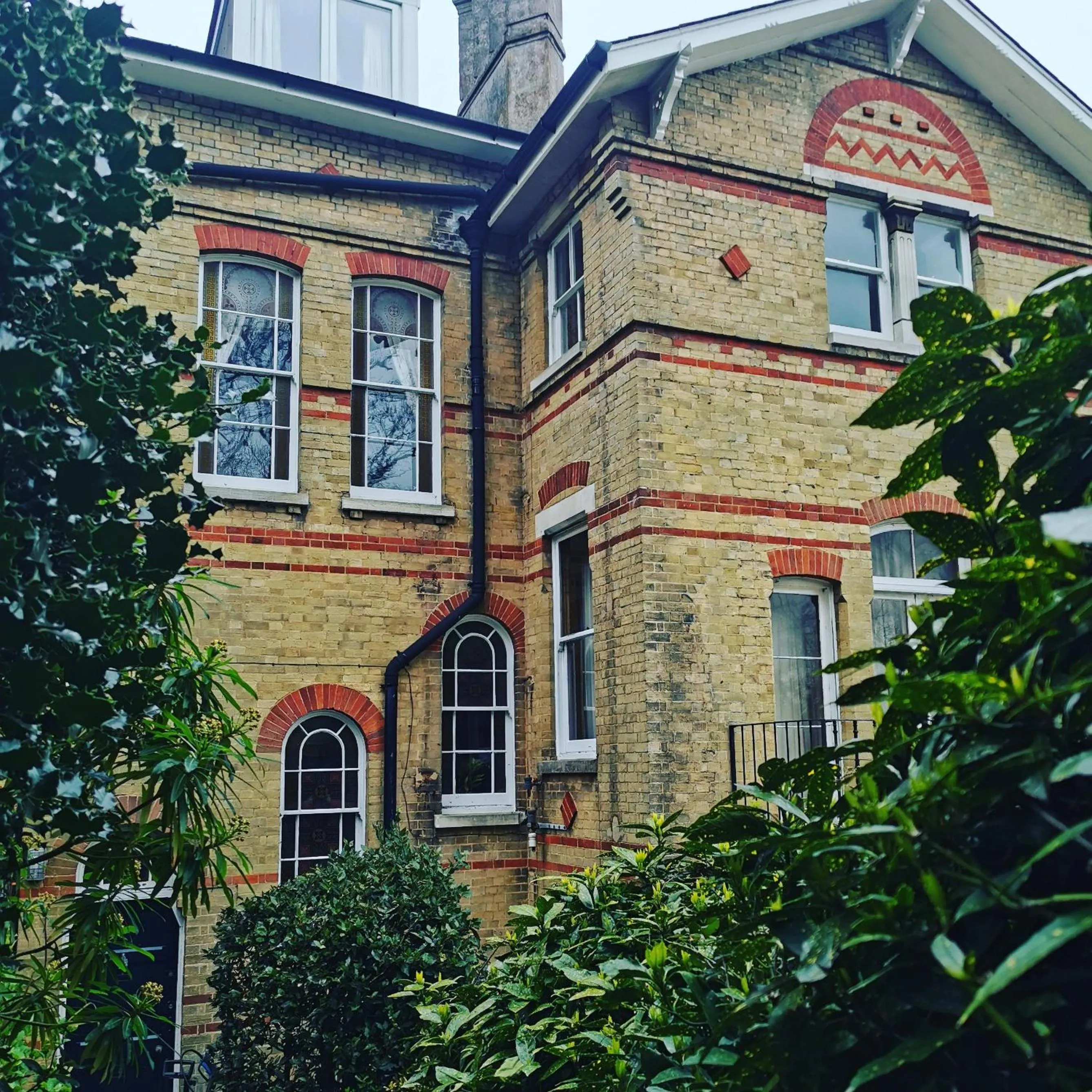 Property building in Villa Rothsay Hotel