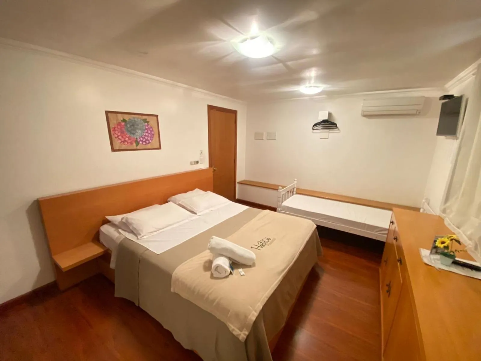 Bedroom, Bed in Pousada Habitue