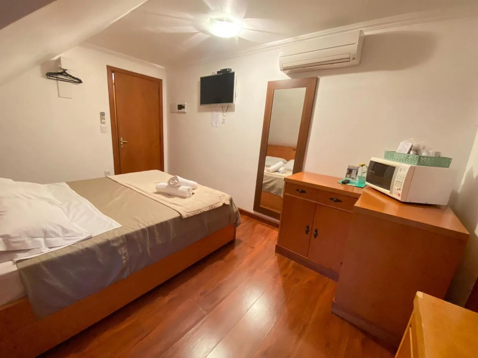 Bedroom, Bed in Pousada Habitue