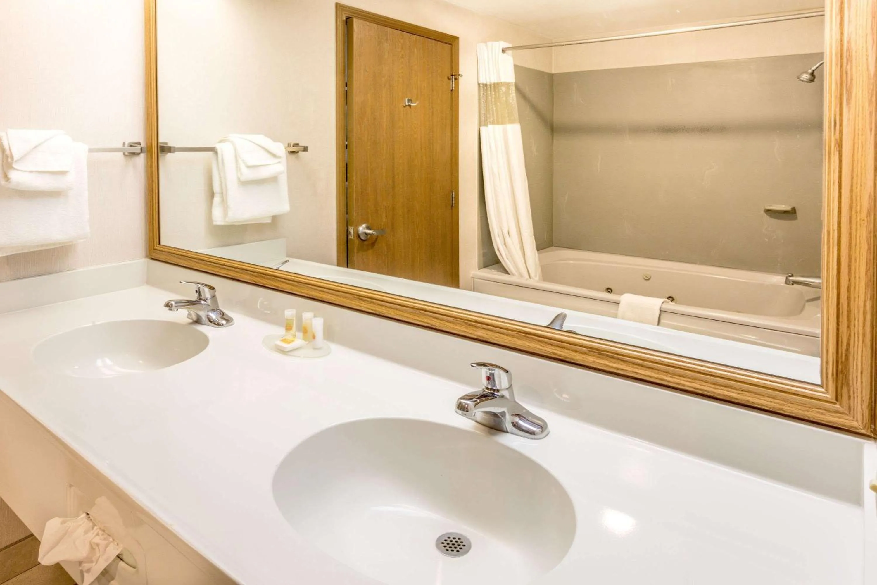 Bathroom in Days Inn by Wyndham Tiffin