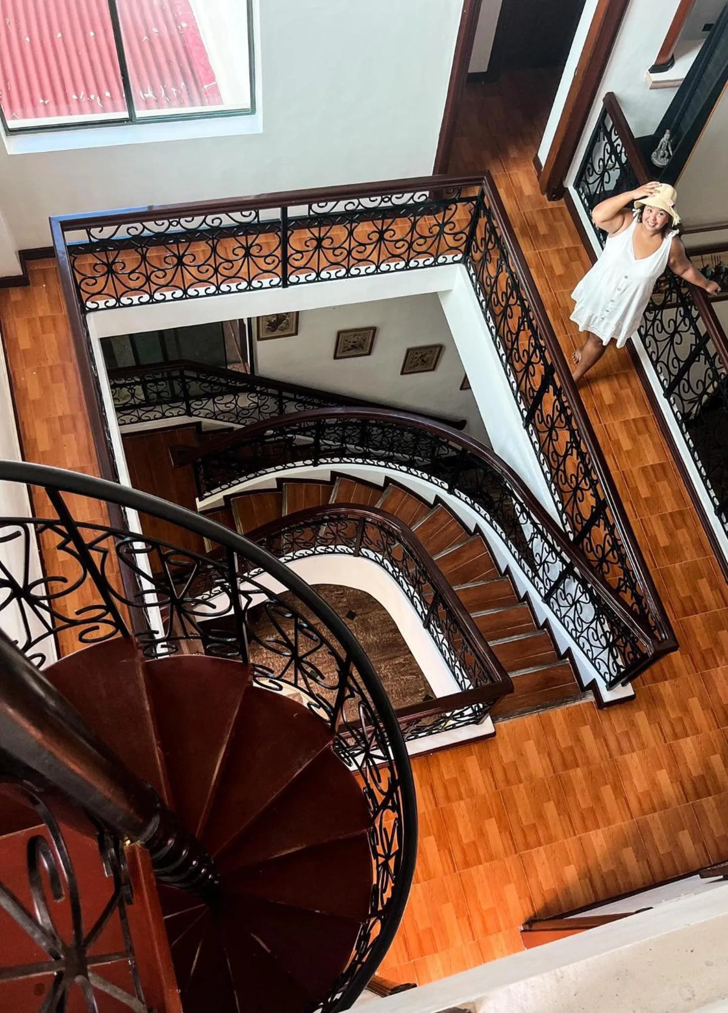 Gracey Dive Resort and Restaurant