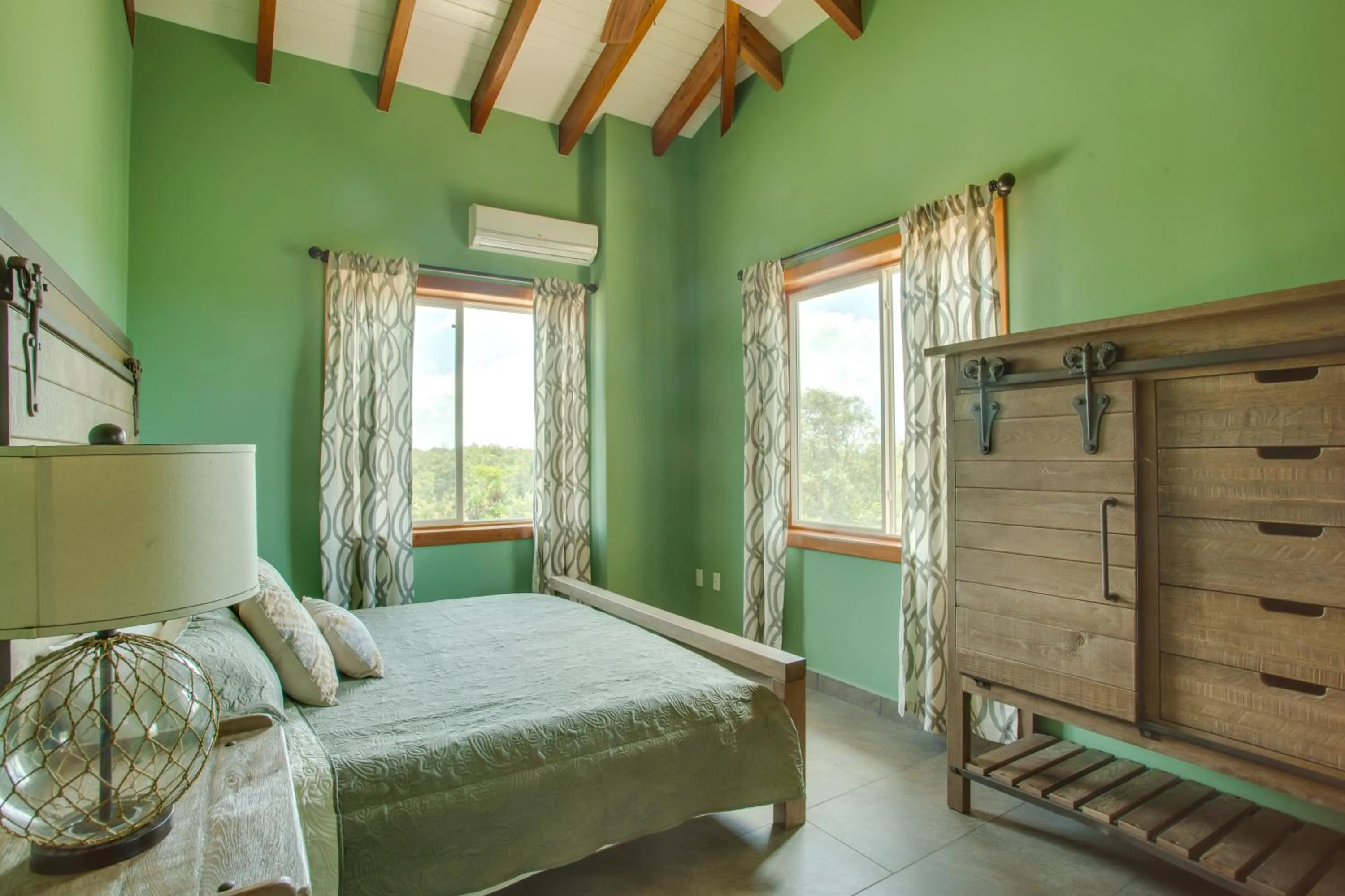 Bed in Marazul Belize