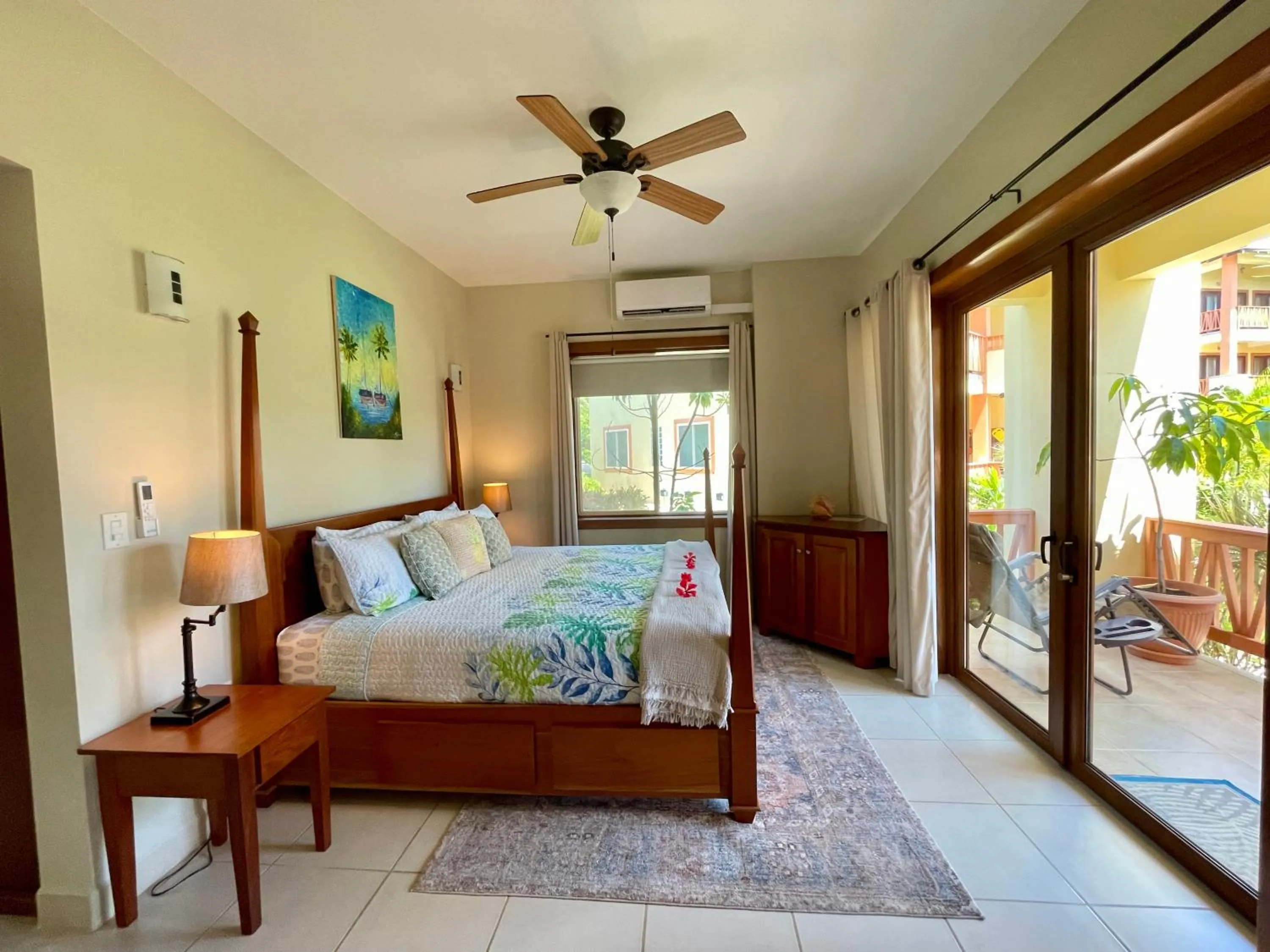 Bed in Marazul Belize