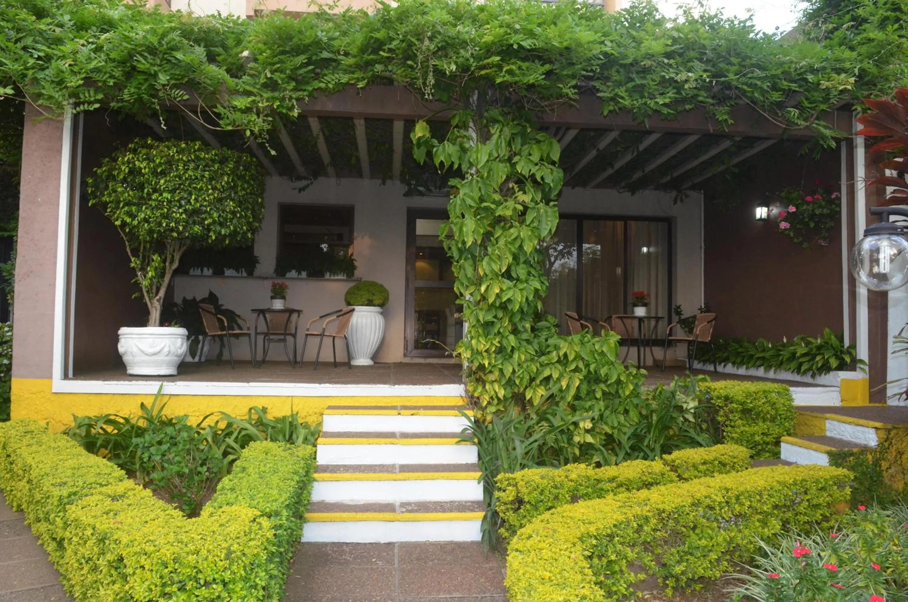 Garden view in River Hotel