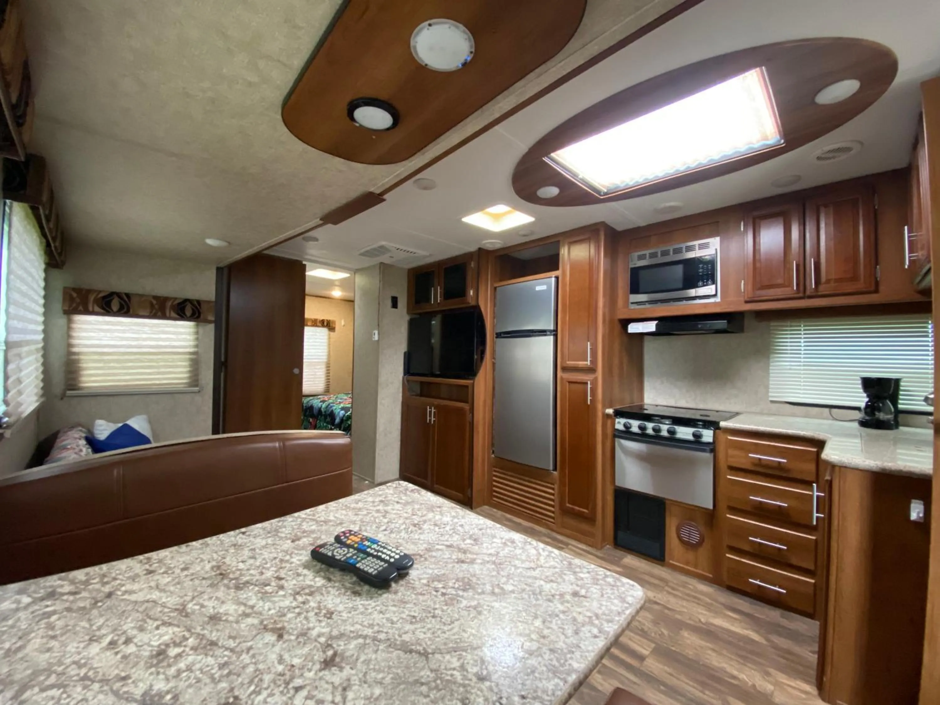 Kitchen or kitchenette in Blue Dolphin Inn and Cottages