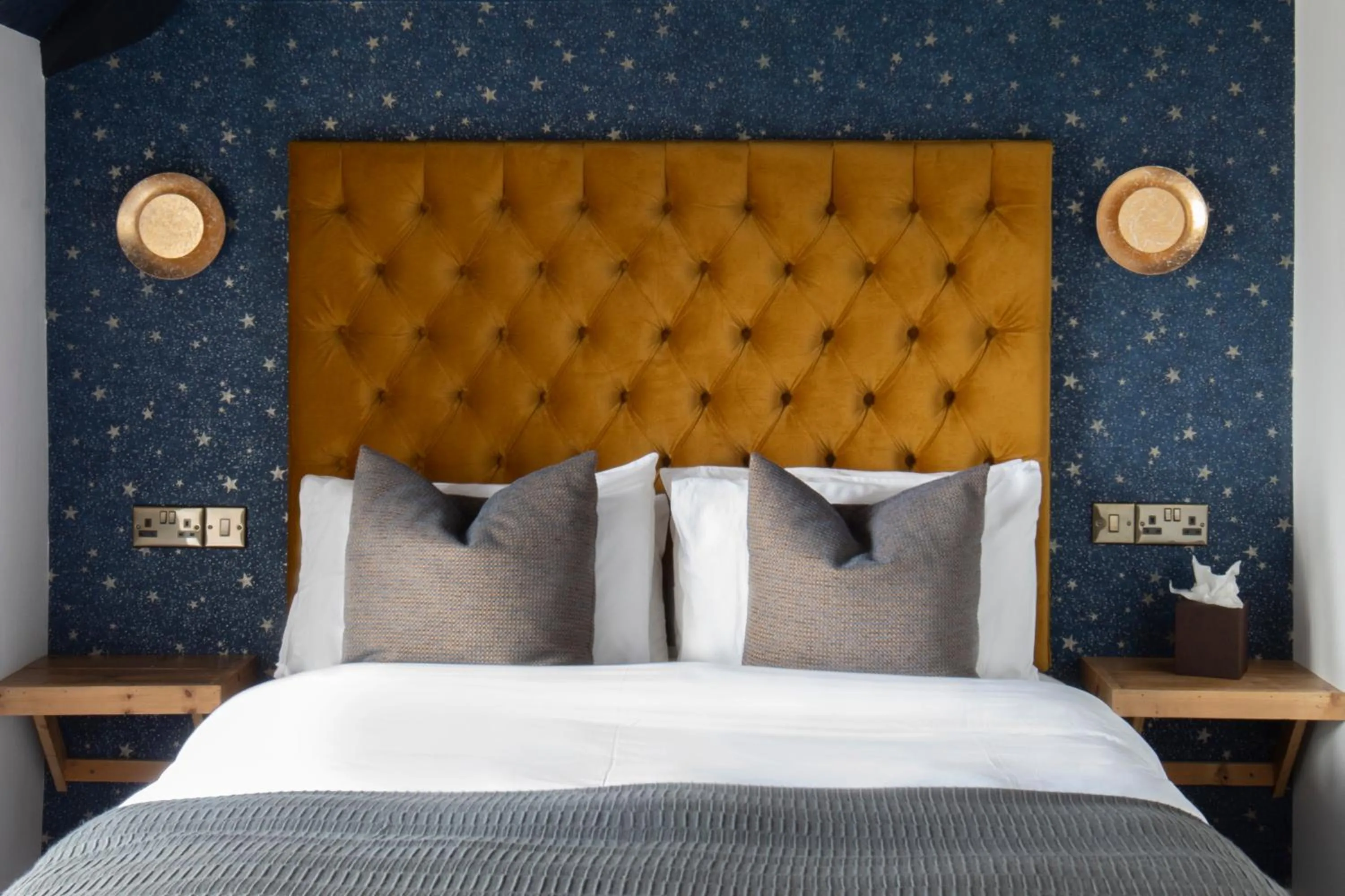 Sea view, Bed in The Bath Hotel