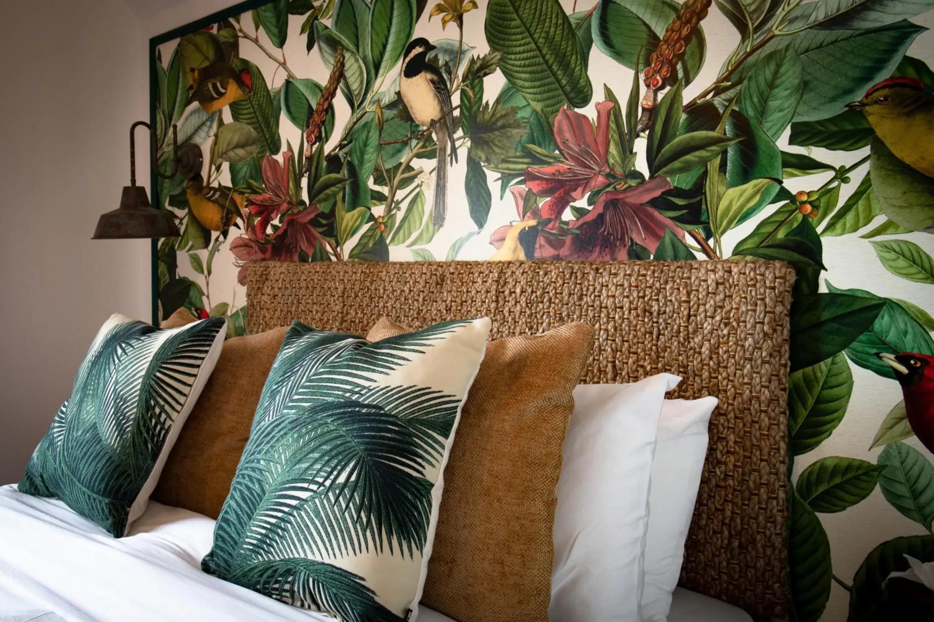 King Room with Sea View in The Bath Hotel King Room with Sea View in The Bath Hotel