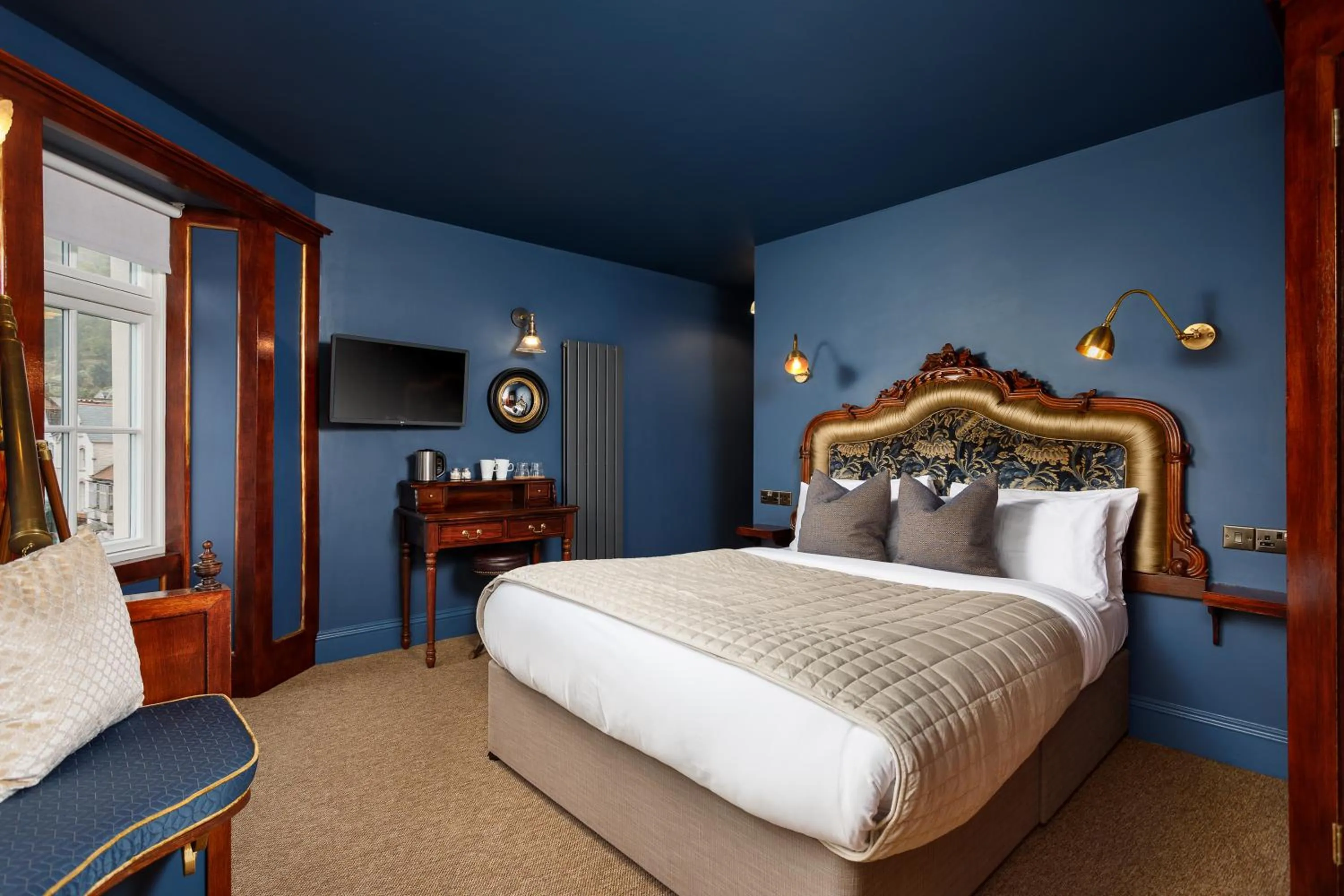 Sea view, Bed in The Bath Hotel