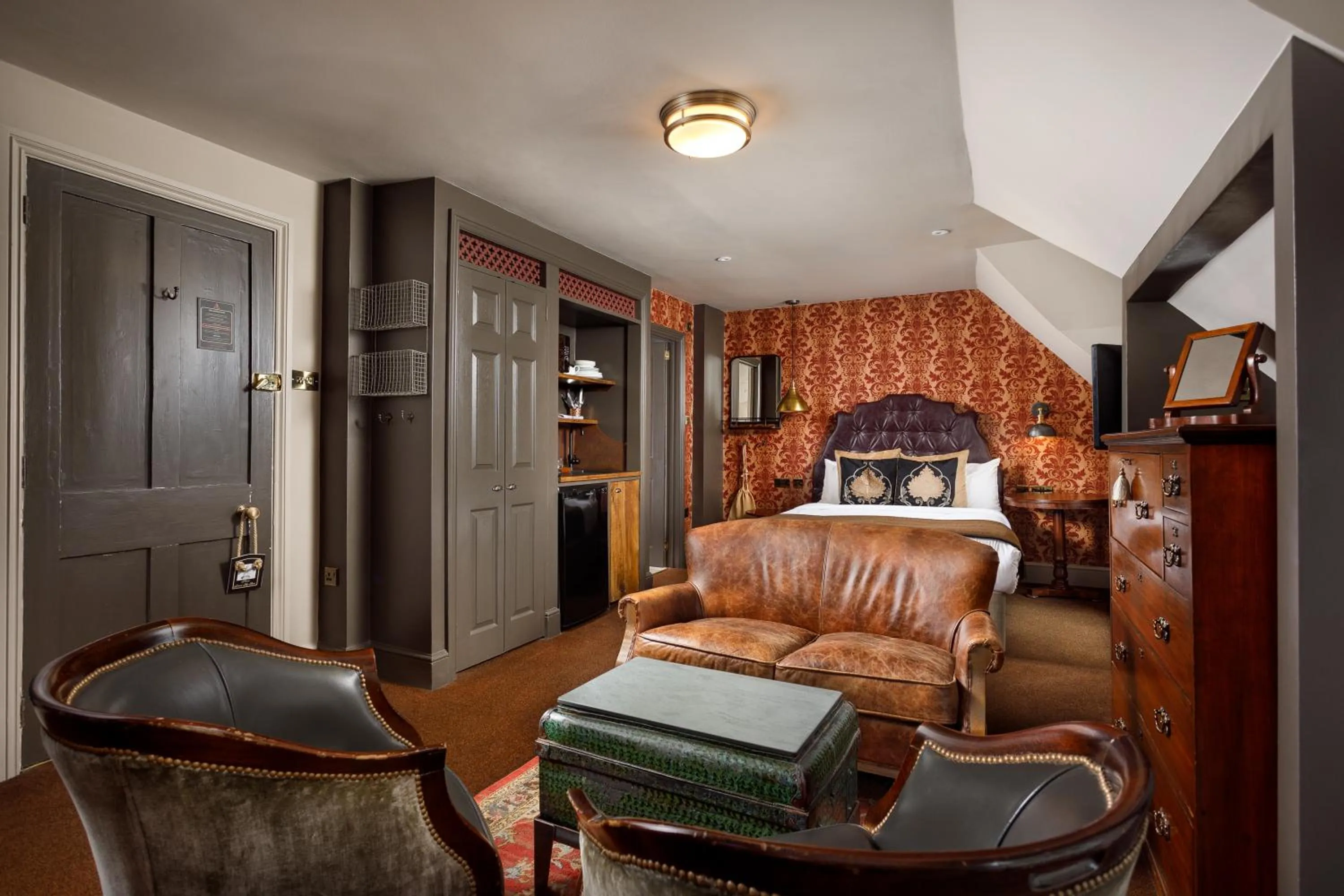 Family in The Bath Hotel