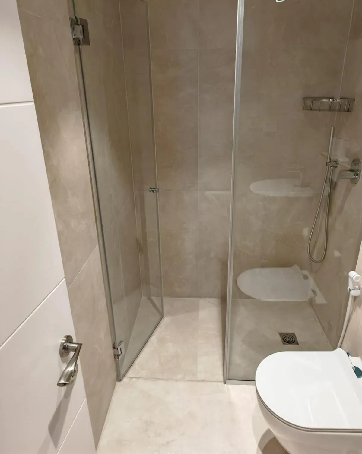 Bathroom in New Metropole Hotel - Jerusalem