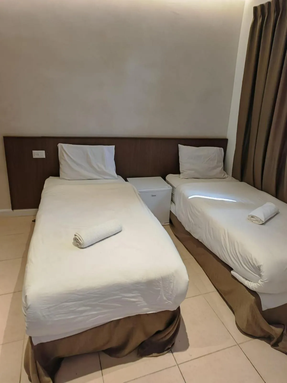 Bed in New Metropole Hotel - Jerusalem