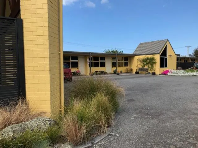 Property building in Mount View Motel Hawera