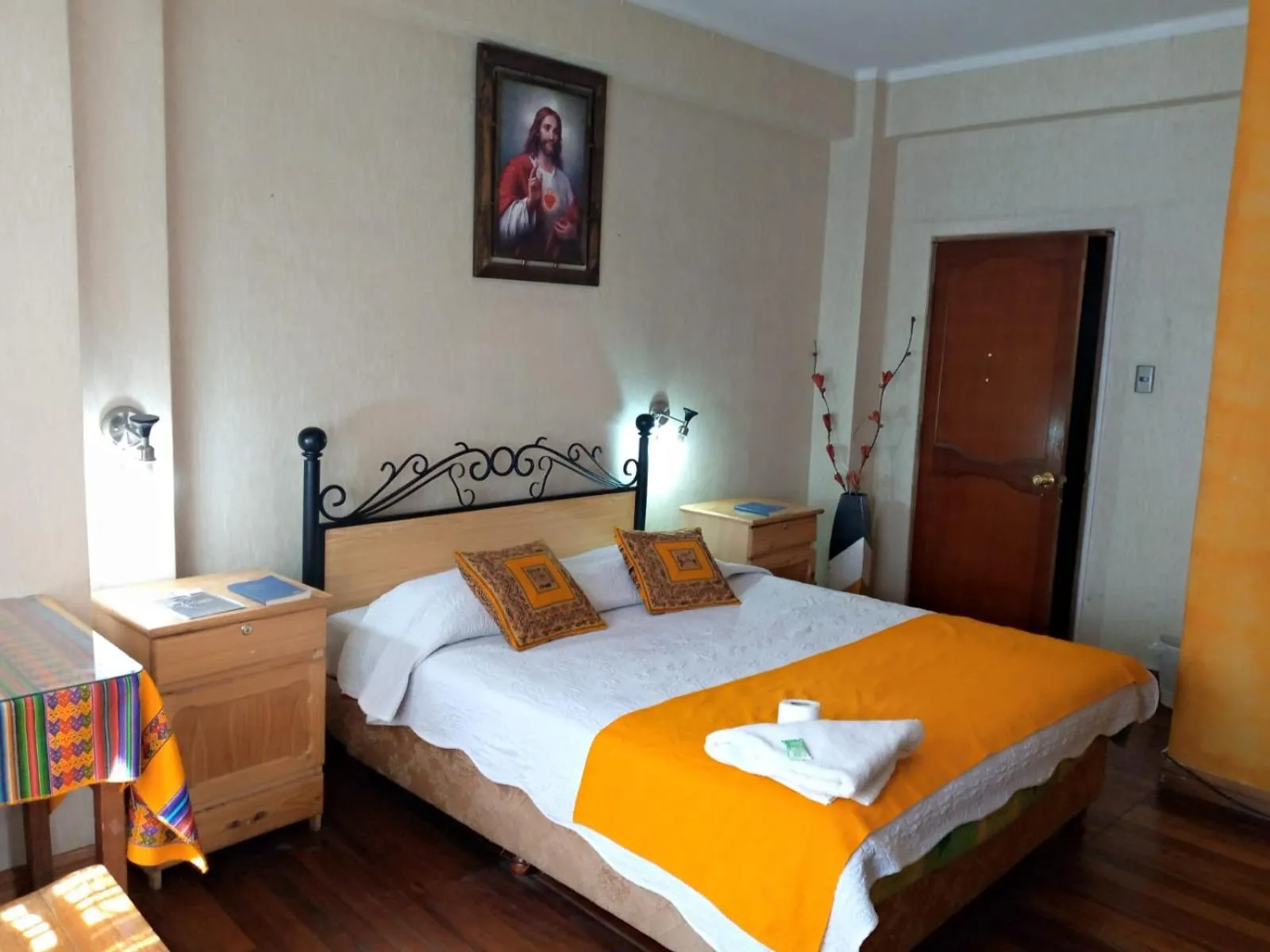 Bed in Hotel Avenida
