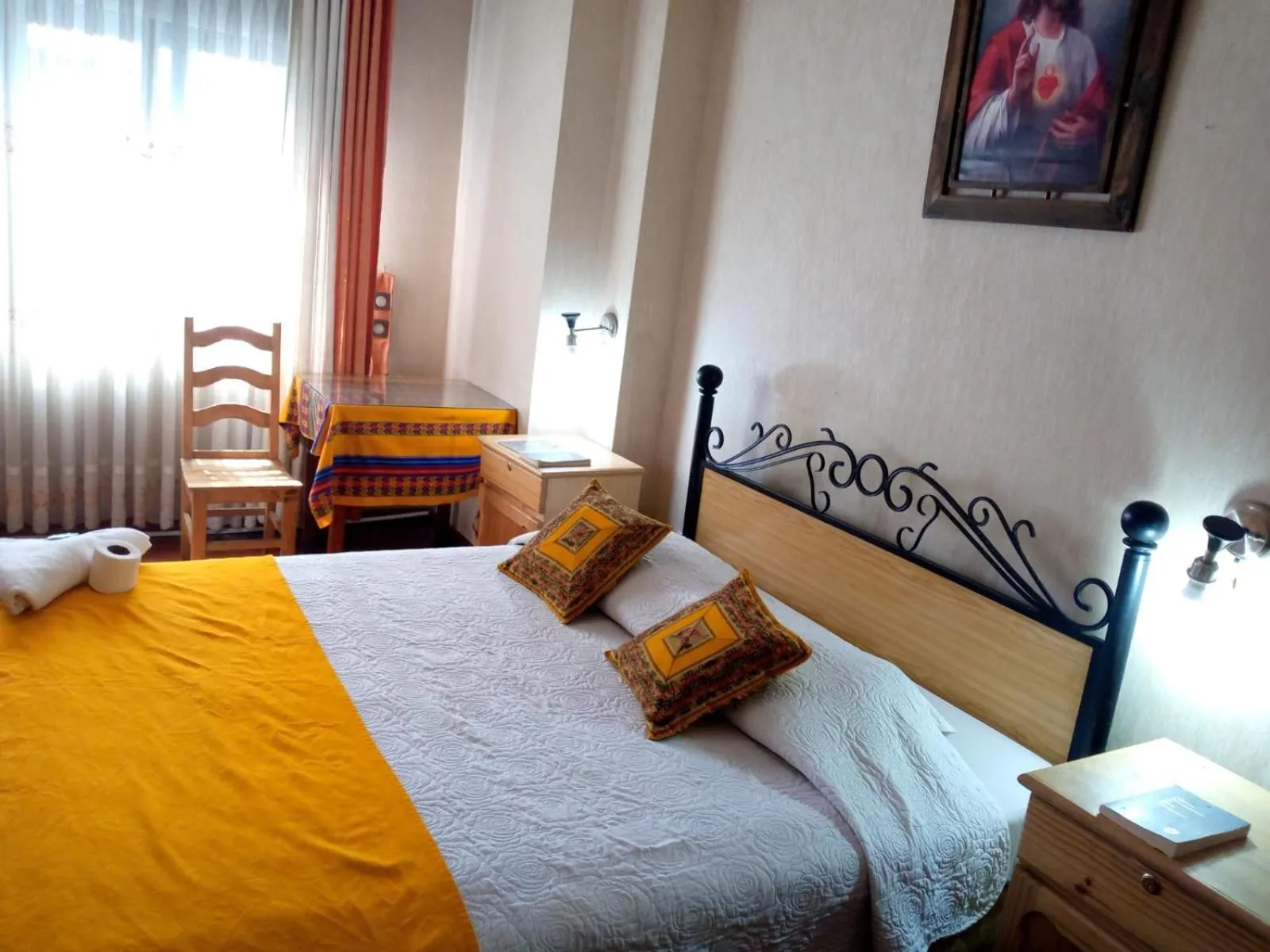 Bed in Hotel Avenida