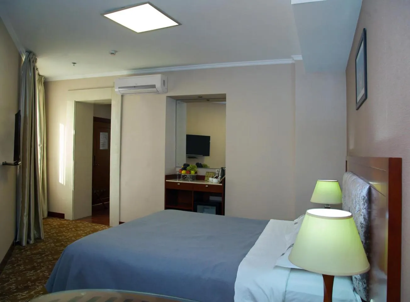 Bed in Grand Voyage Hotel